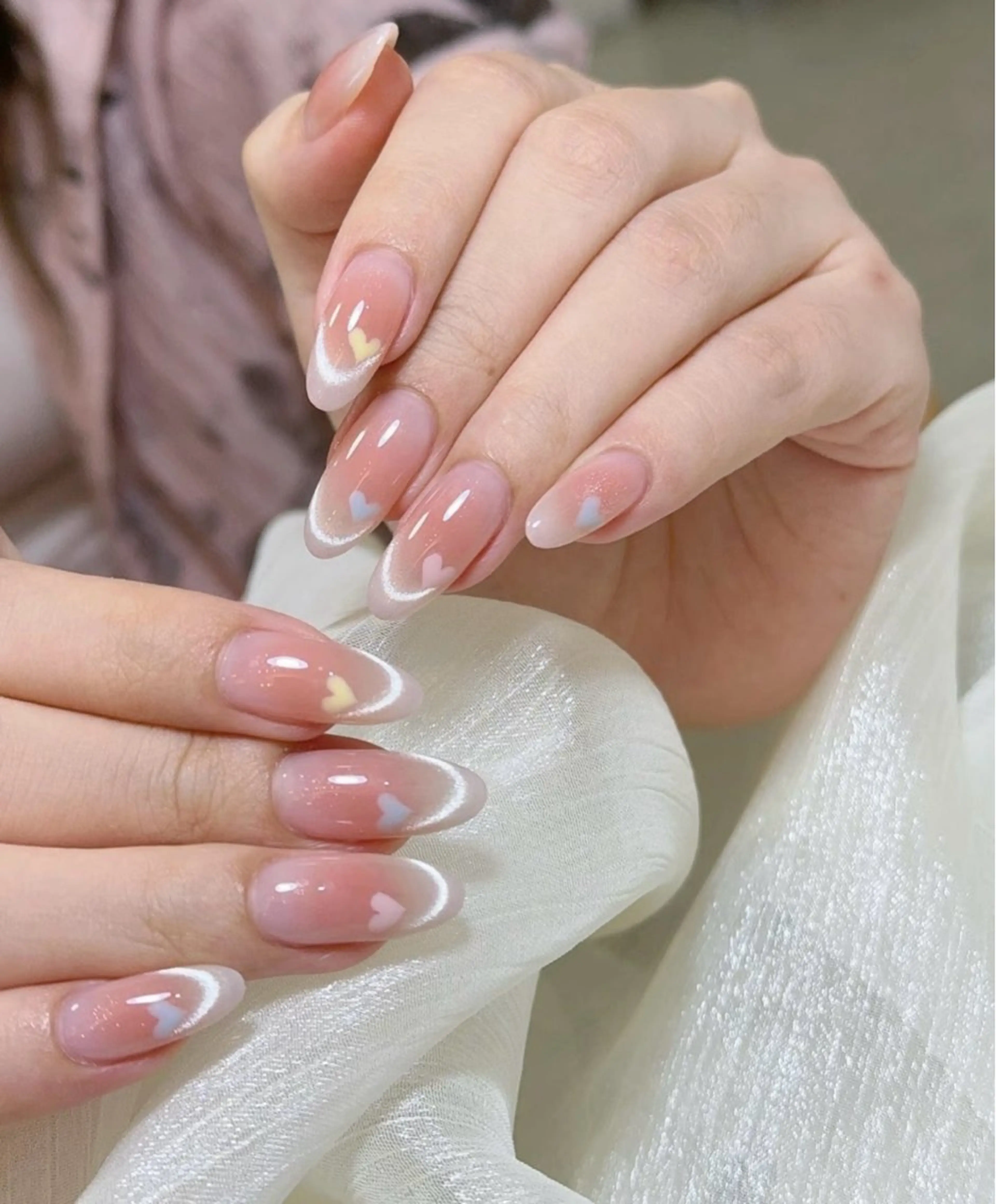 ネイル アートネイル チークネイル 長さ出し フラッシュネイル キラキラネイル ハンドネイル ハンドケア For you. Nail Salonのネイルデザイン