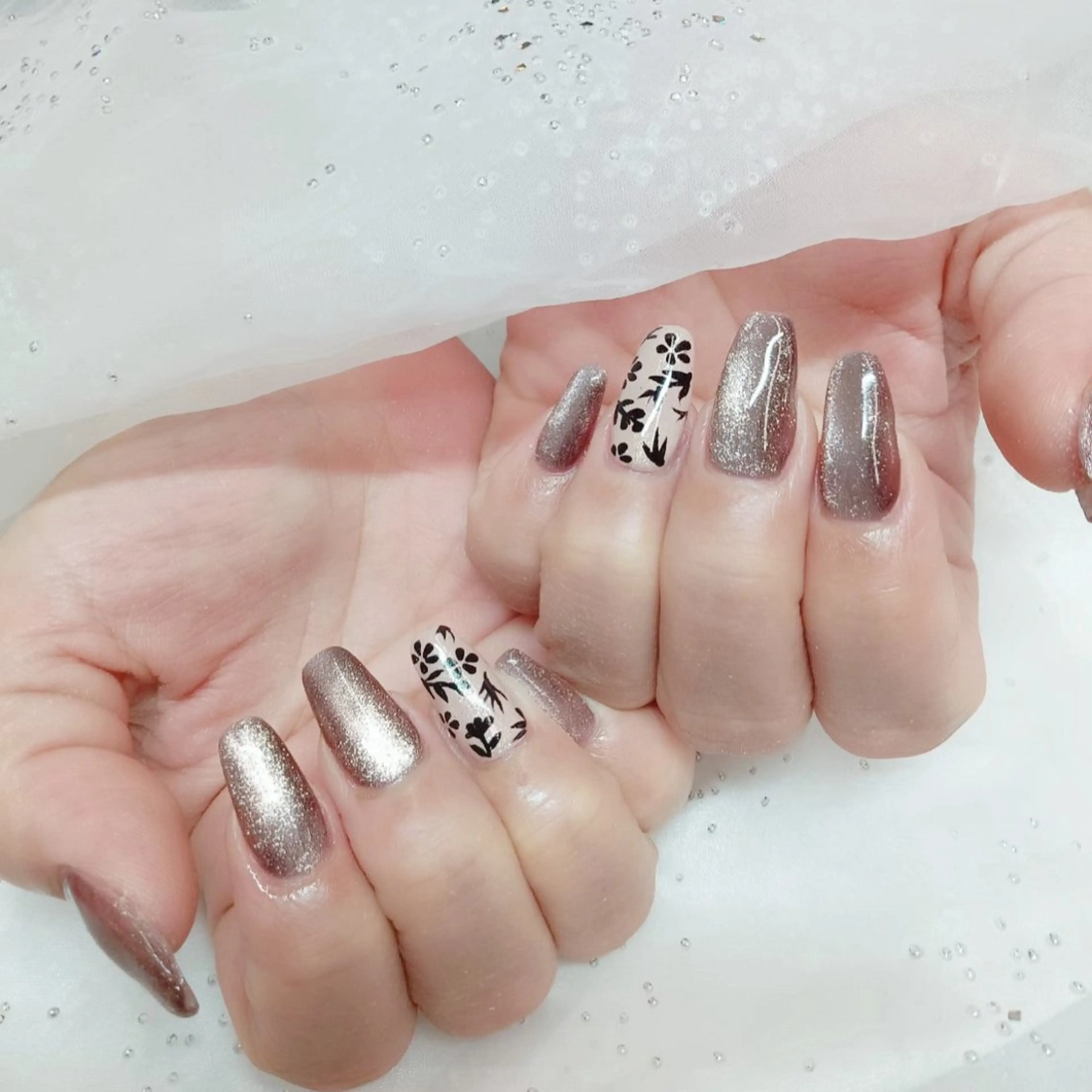 ネイル 柘植 祐子のネイルデザイン