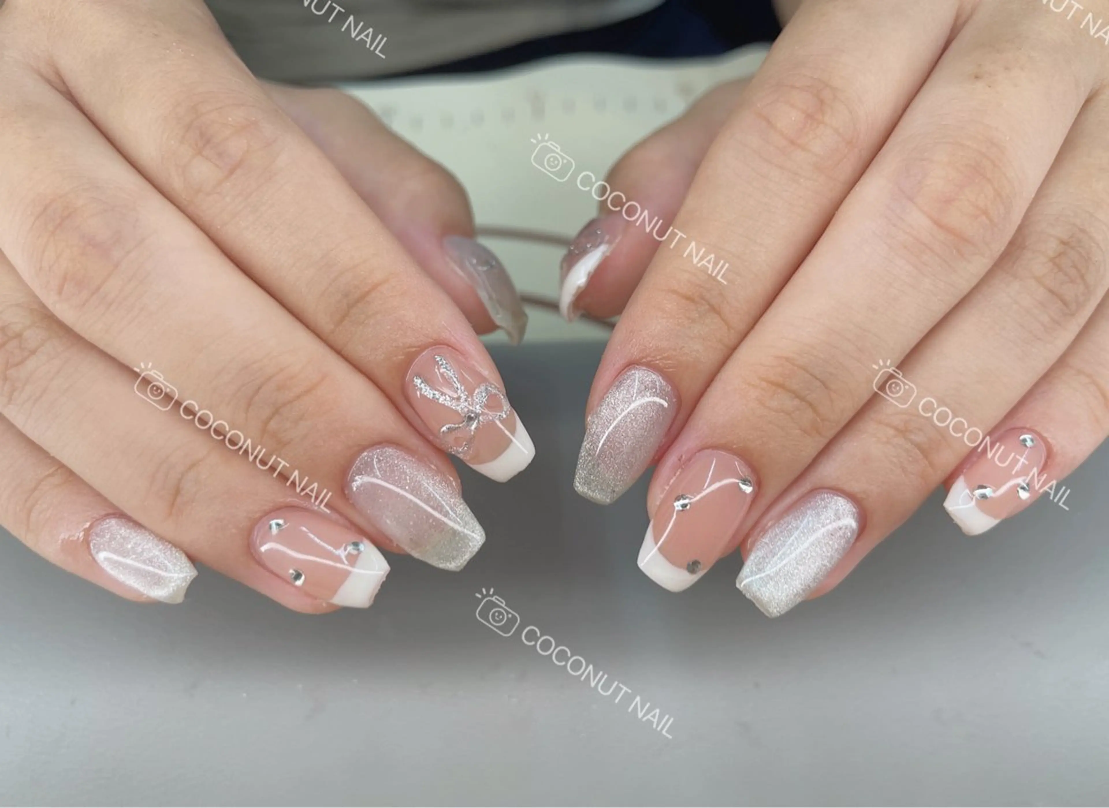 ネイル ハンドネイル 神田 ココナッツのネイルデザイン