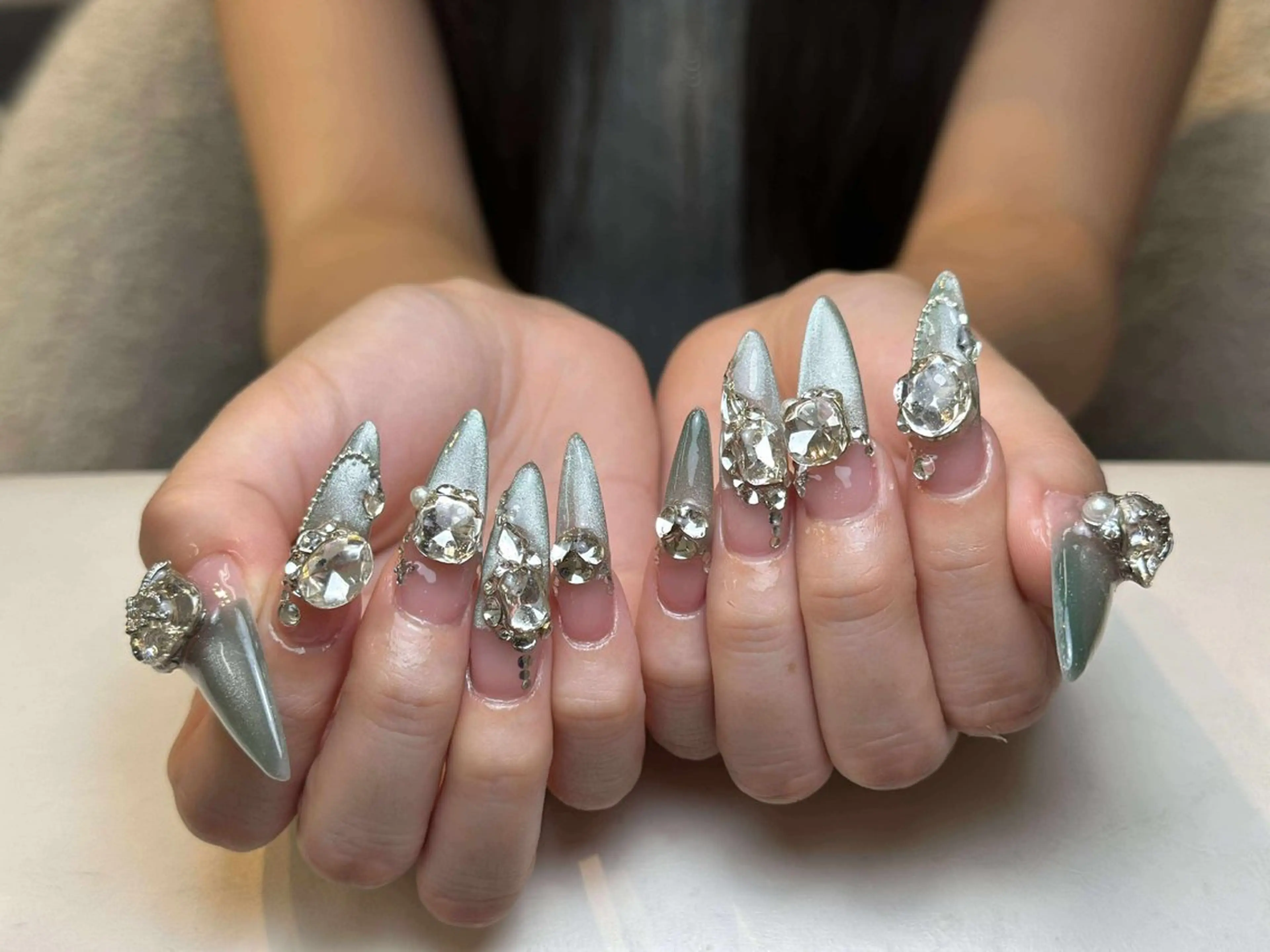 ネイル アートネイル 成人式 ジェルネイル ニュアンスネイル 夏ネイル ハンドネイル Jenn Nail Shinokuboのネイルデザイン