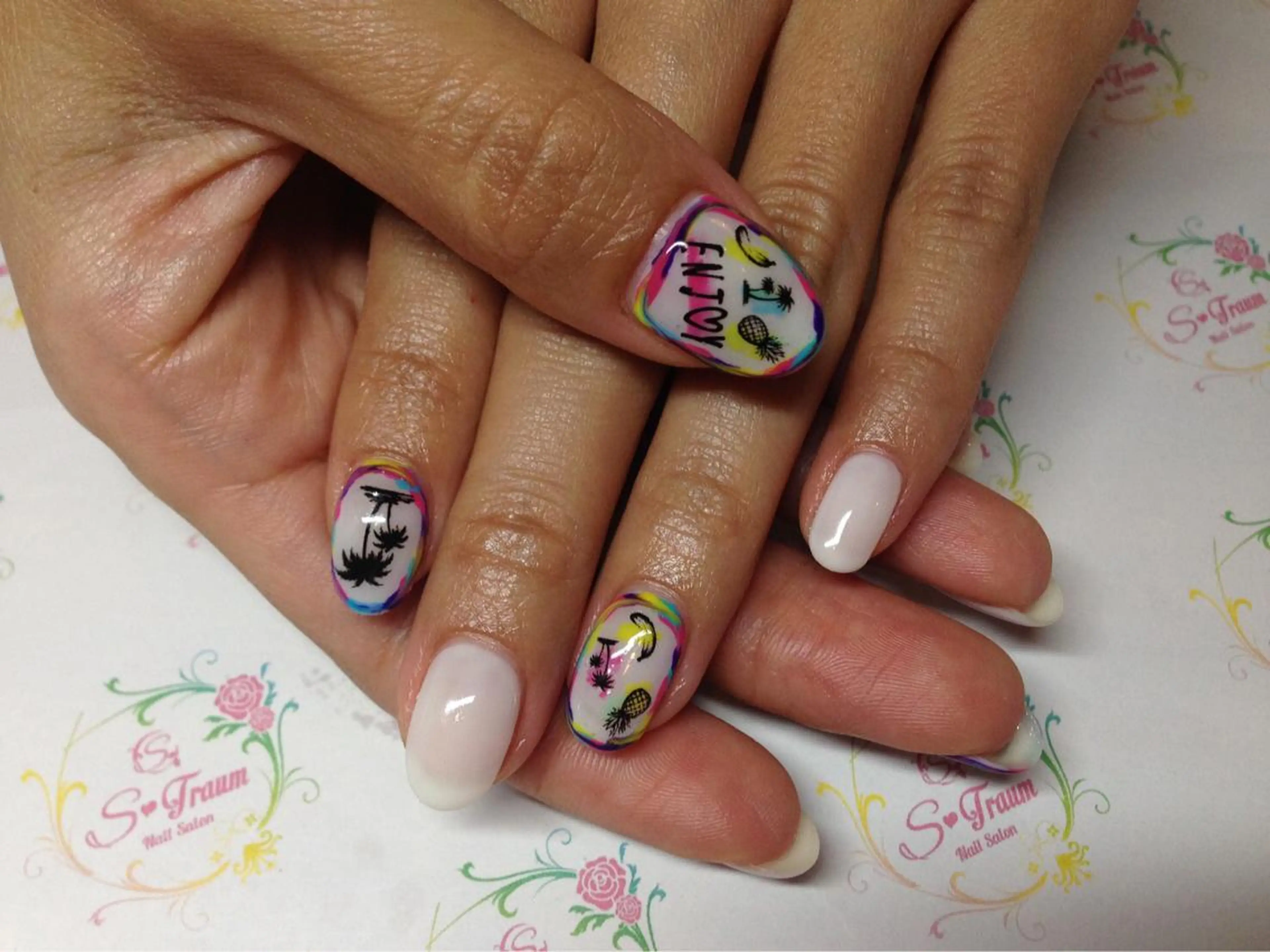 ネイル 夏ネイル Nail Salon S-Traumのネイルデザイン