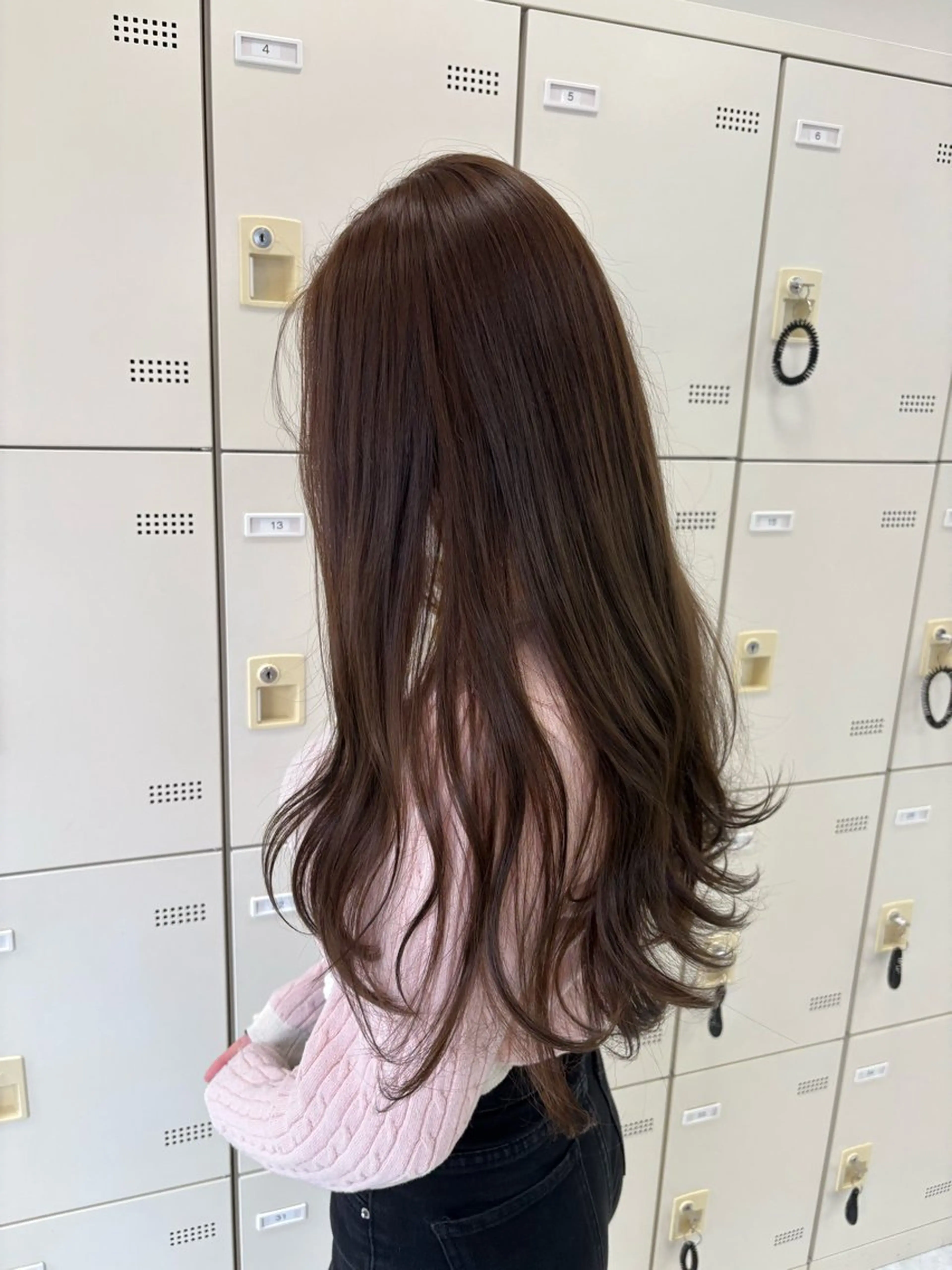 ロング カラー ヘアカラー トリートメント 似合わせヘア🪽 riko🐈‍⬛のヘアスタイル