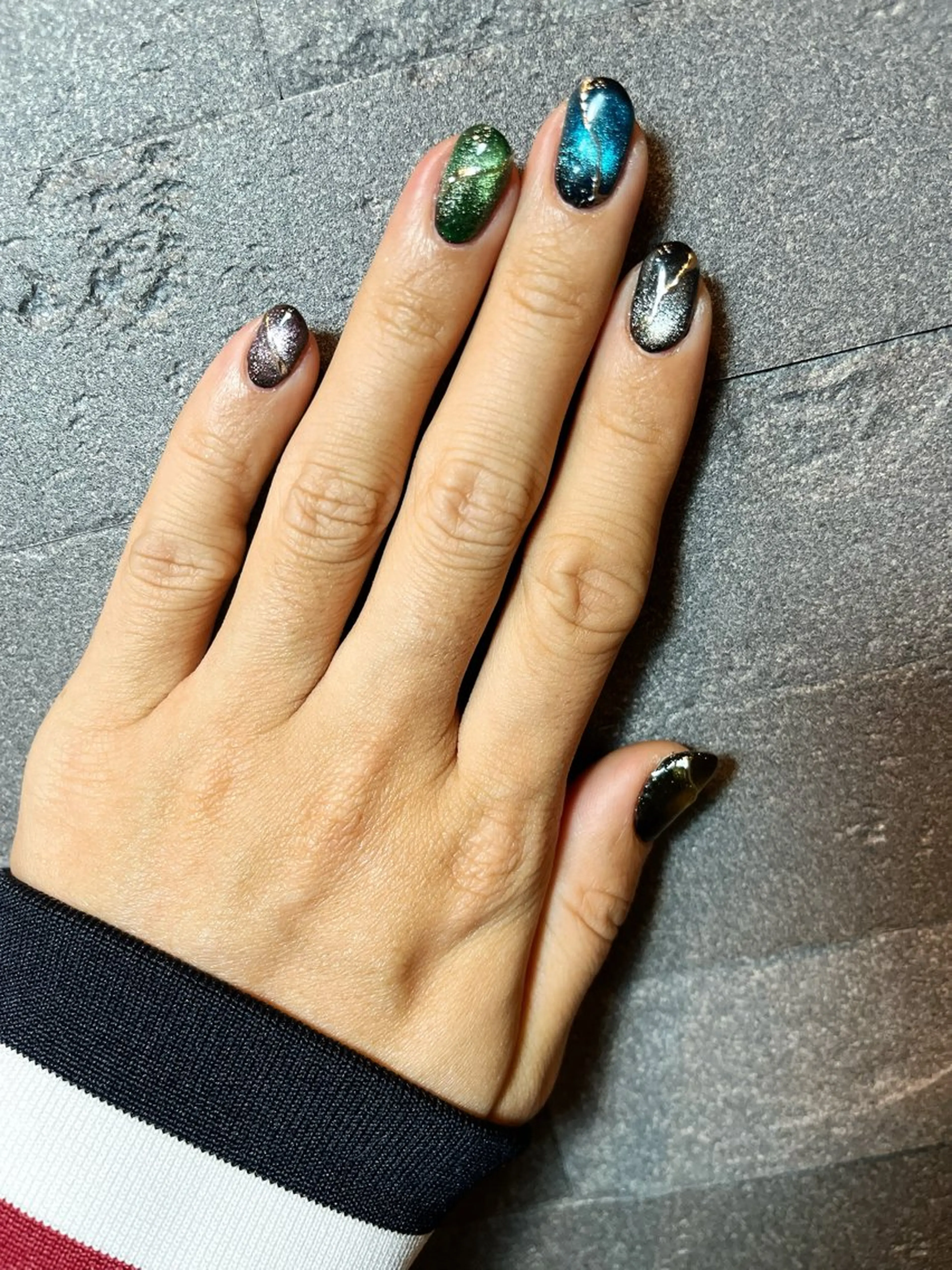 ネイル 関岡 典洋のネイルデザイン