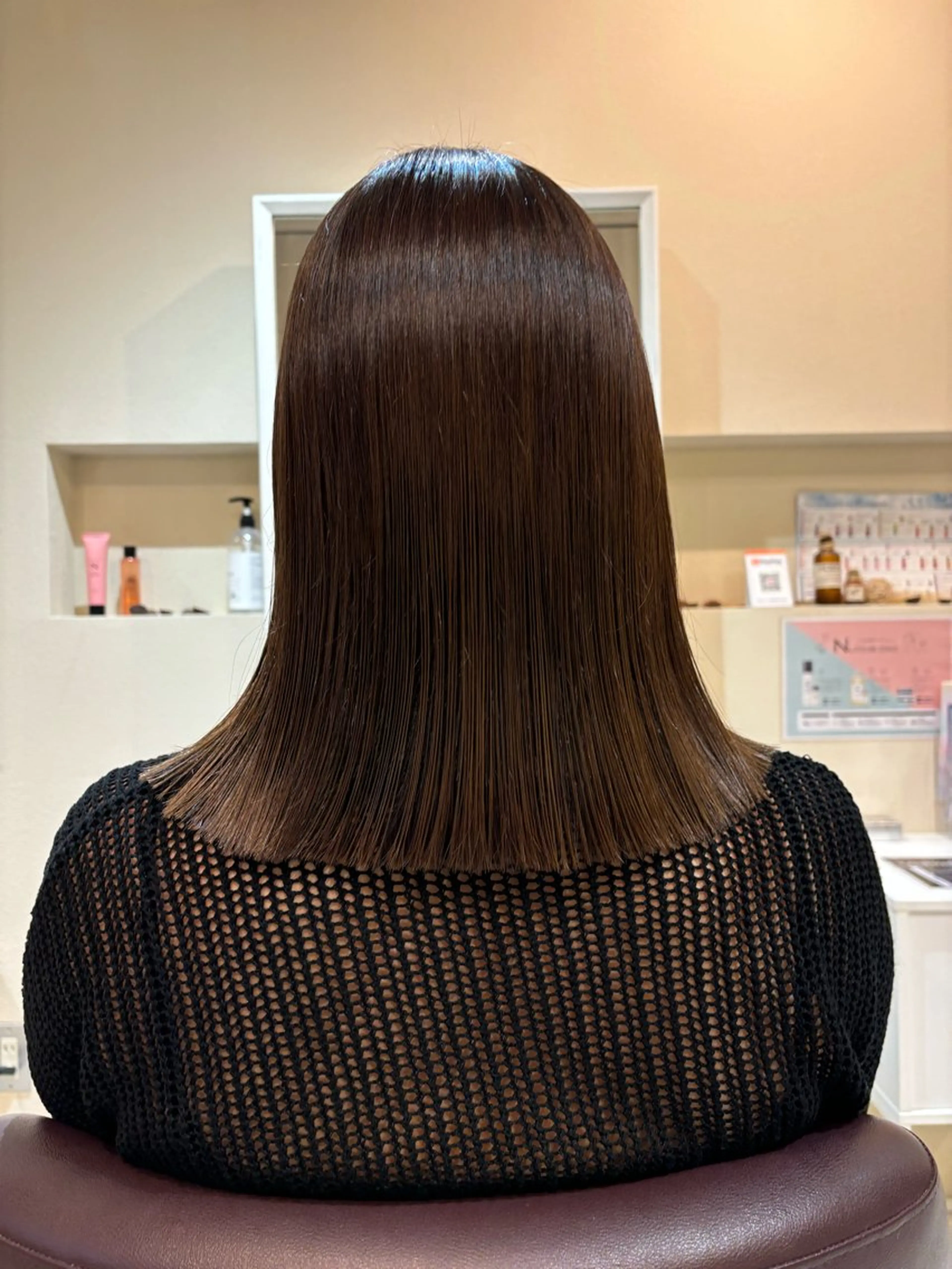 ミディアム カラー 切りっぱなしボブ アッシュ ベージュカラー 透明感カラー グレージュ カット ヘアカラー トリートメント Yuuki🌷名古屋 栄 カラー/ボブのヘアスタイル