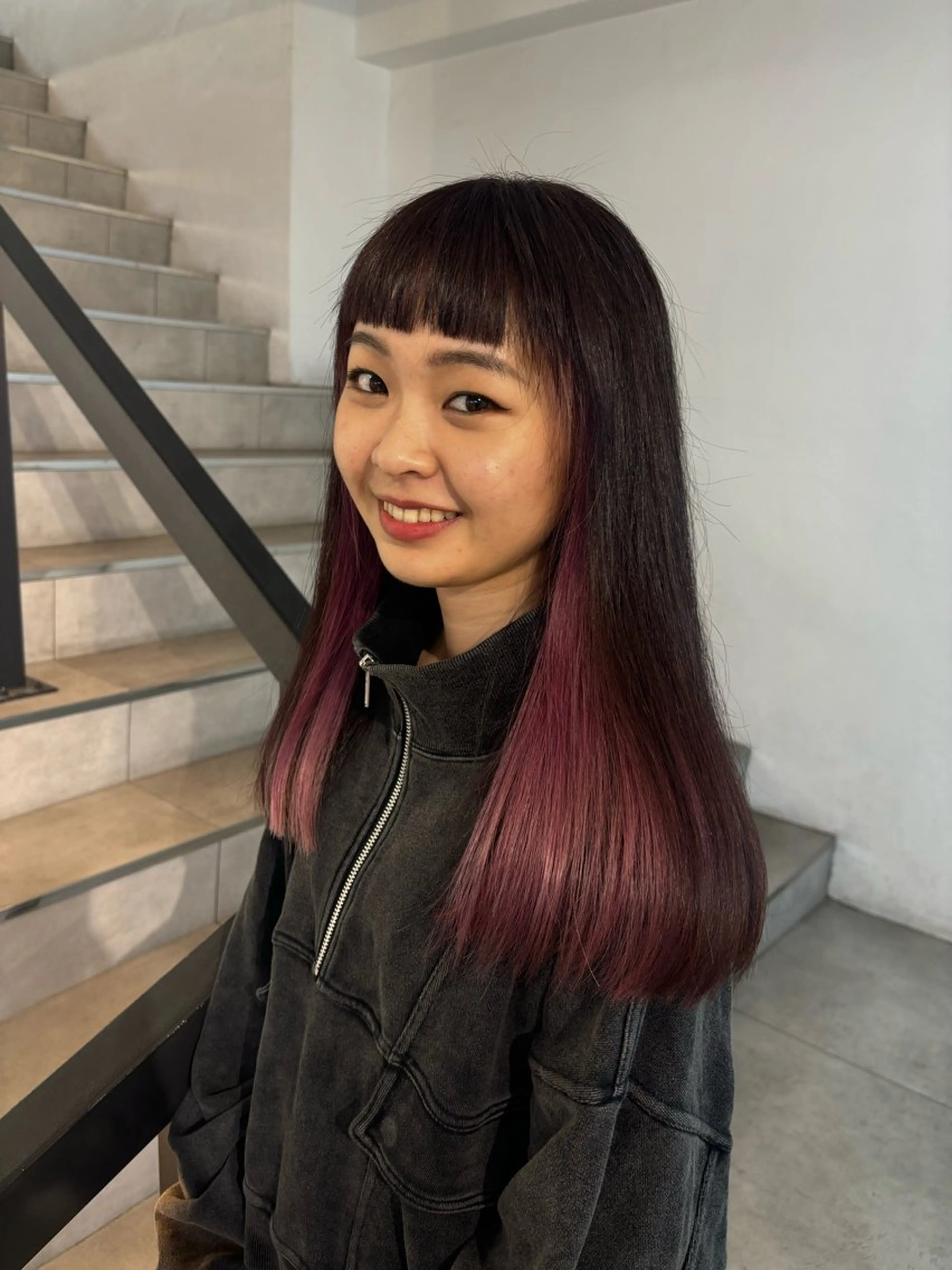 カラー カット ヘアカラー トリートメント ハイトーン/レイヤー nail 百咲💌のヘアスタイル