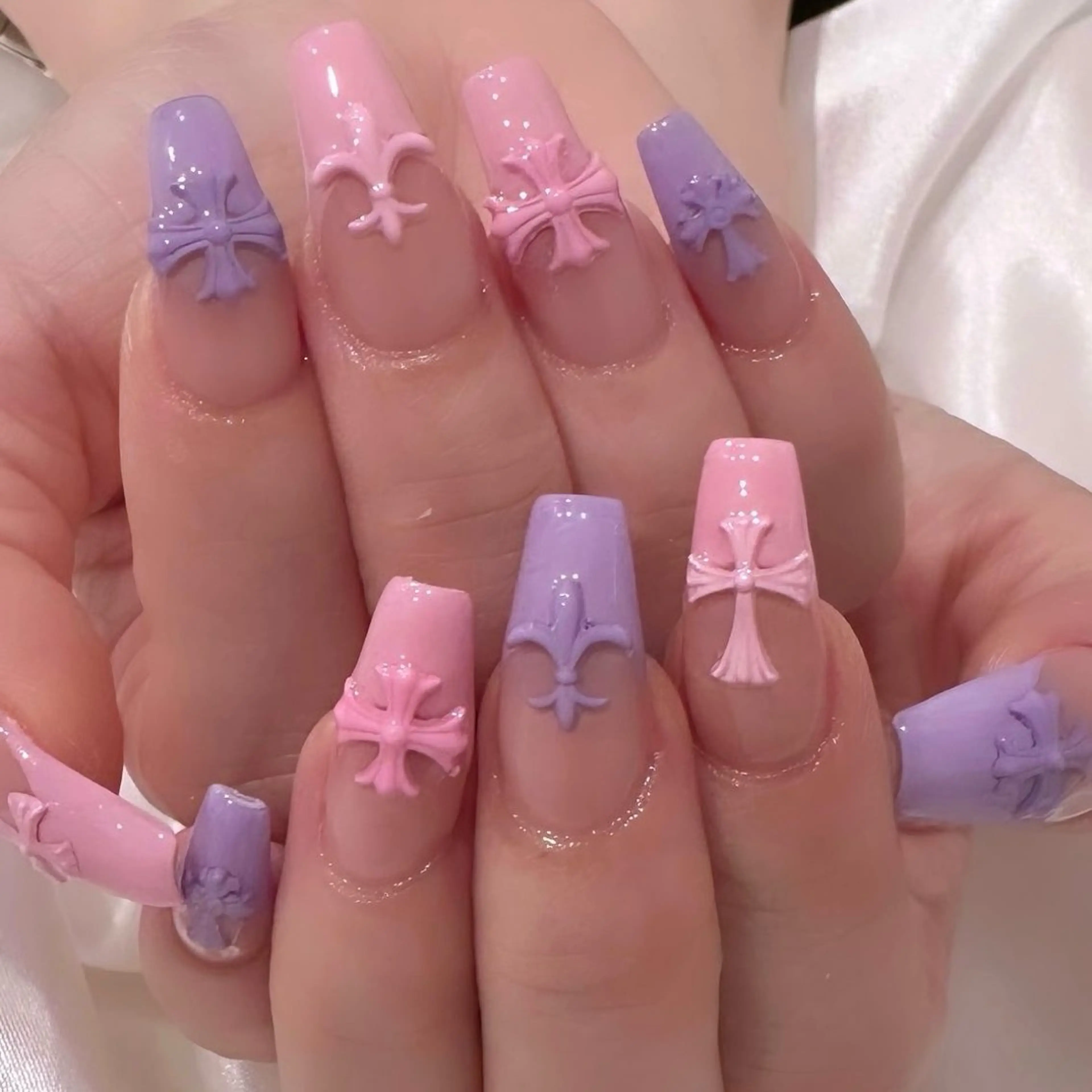 ネイル Manamǐ 個性派のネイルデザイン