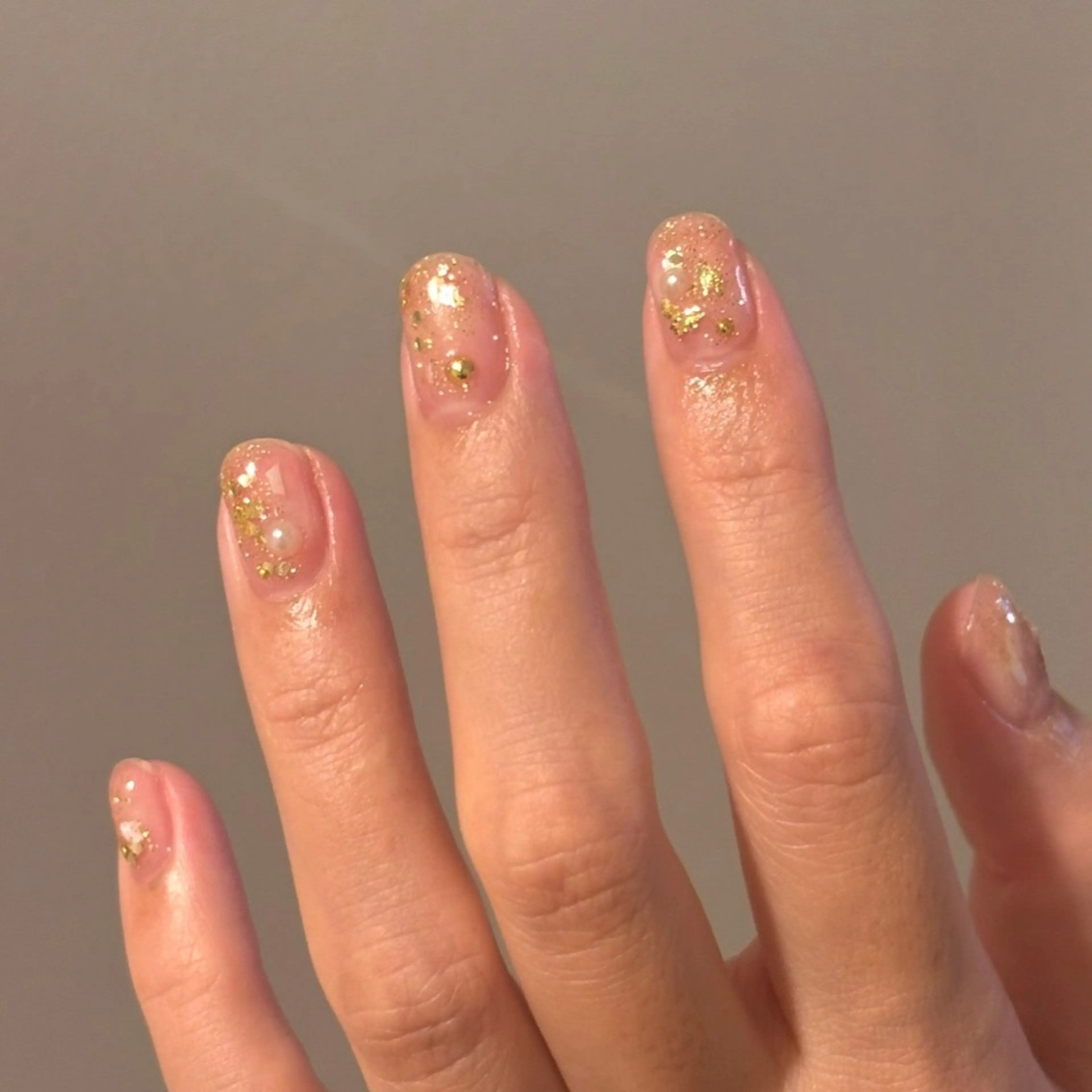 ネイル ゴールド ハンドネイル Elio 国泰寺のネイルデザイン