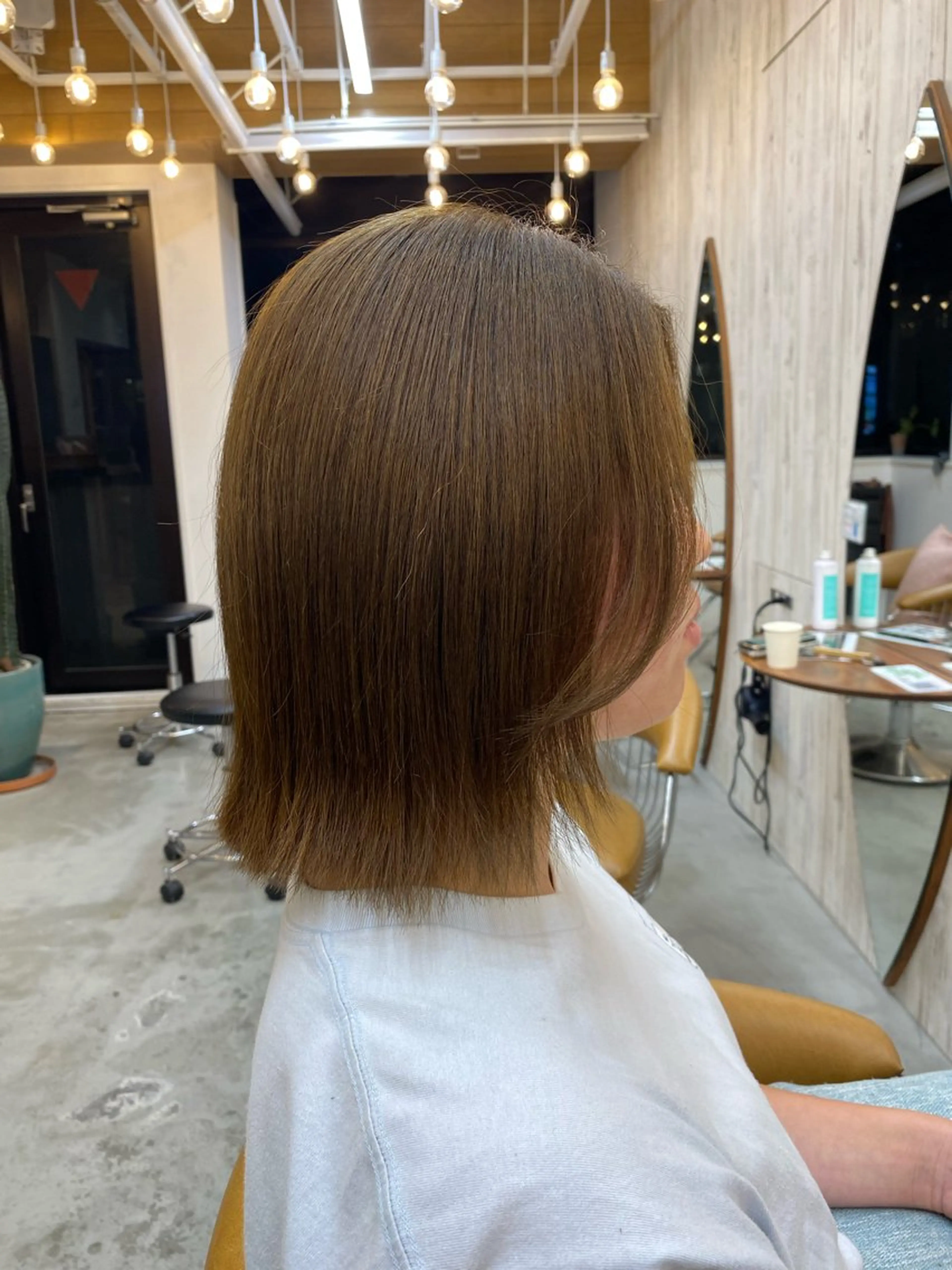ミディアム カラー レイヤーボブ縮毛矯正 韓国RINAのヘアスタイル