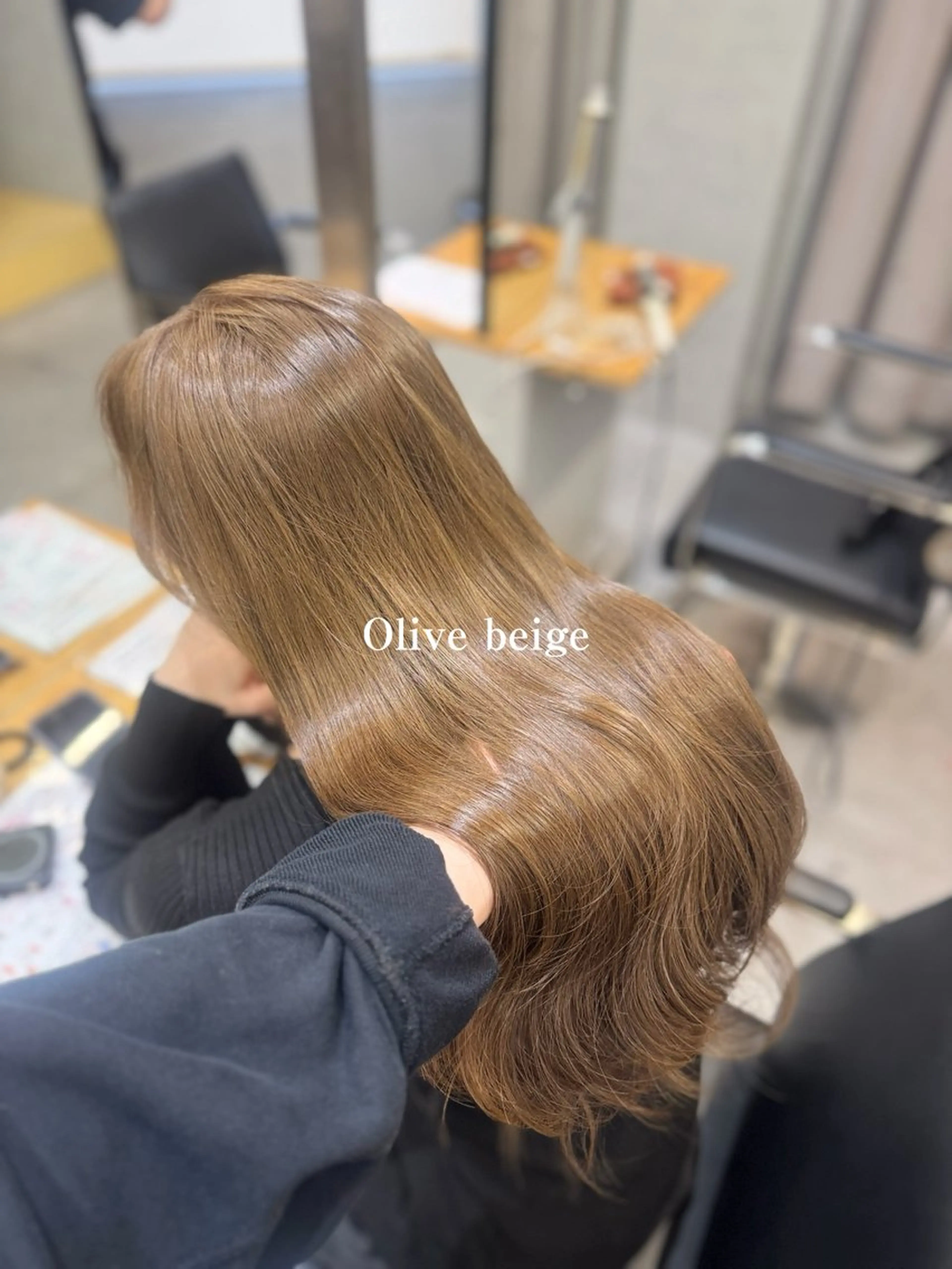 ロング カラー 宮本 優のヘアスタイル