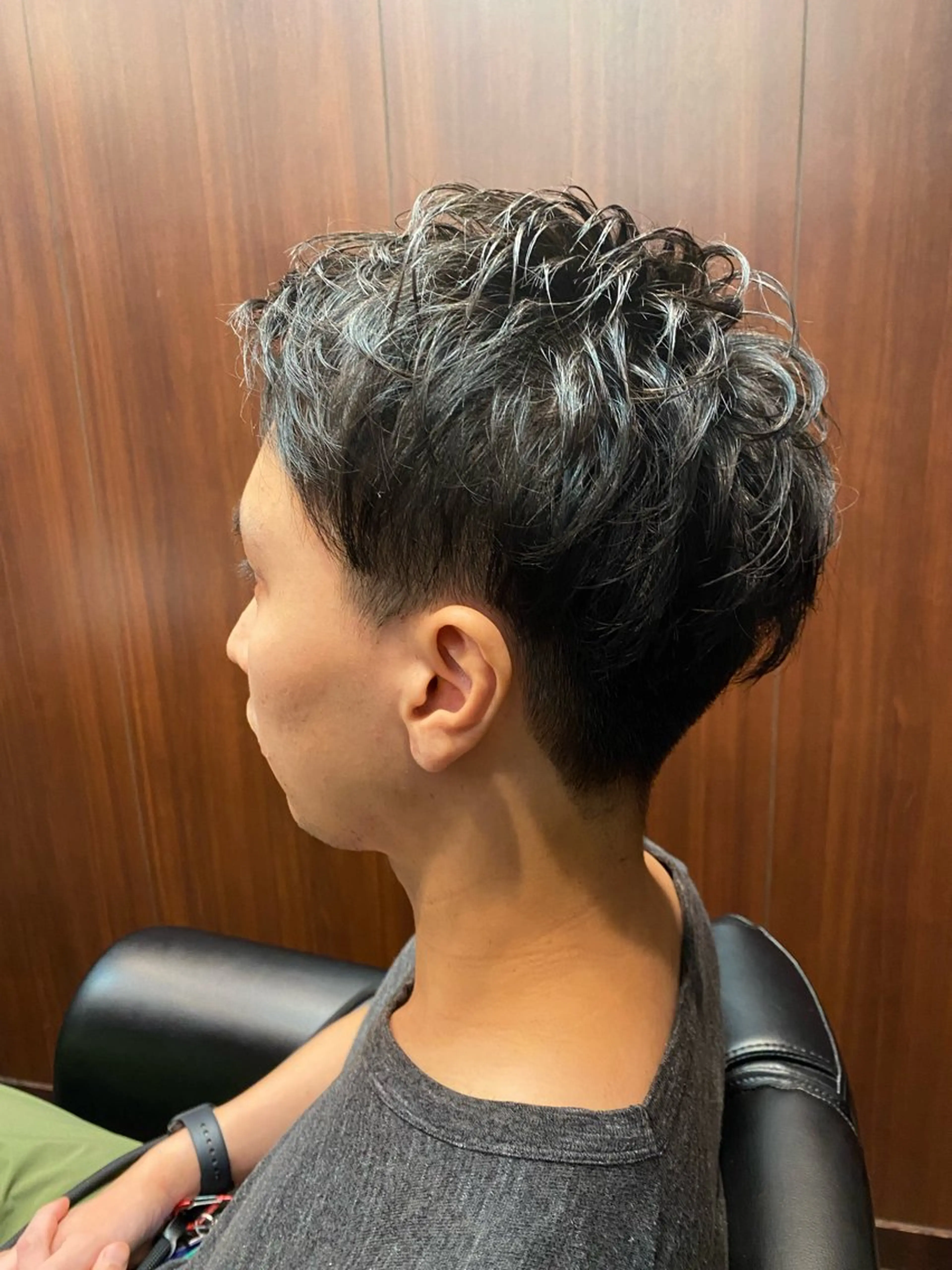 ショート メンズ 三瓶まい  メンズ/ レディースカット✂️のヘアスタイル