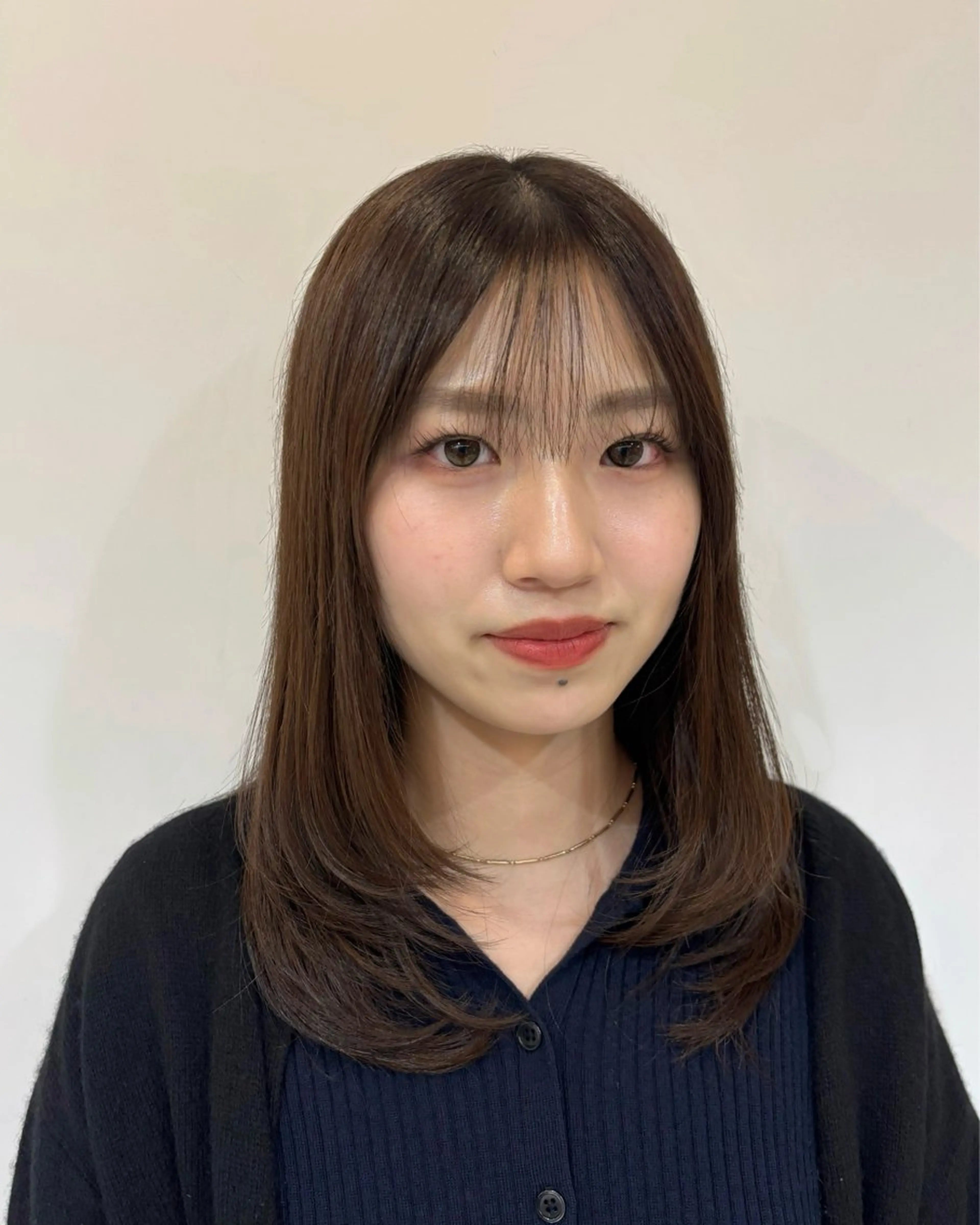 ミディアム デート レイヤーカット 小顔カット レイヤー×透明感 ヘアセット/ミサトのヘアスタイル