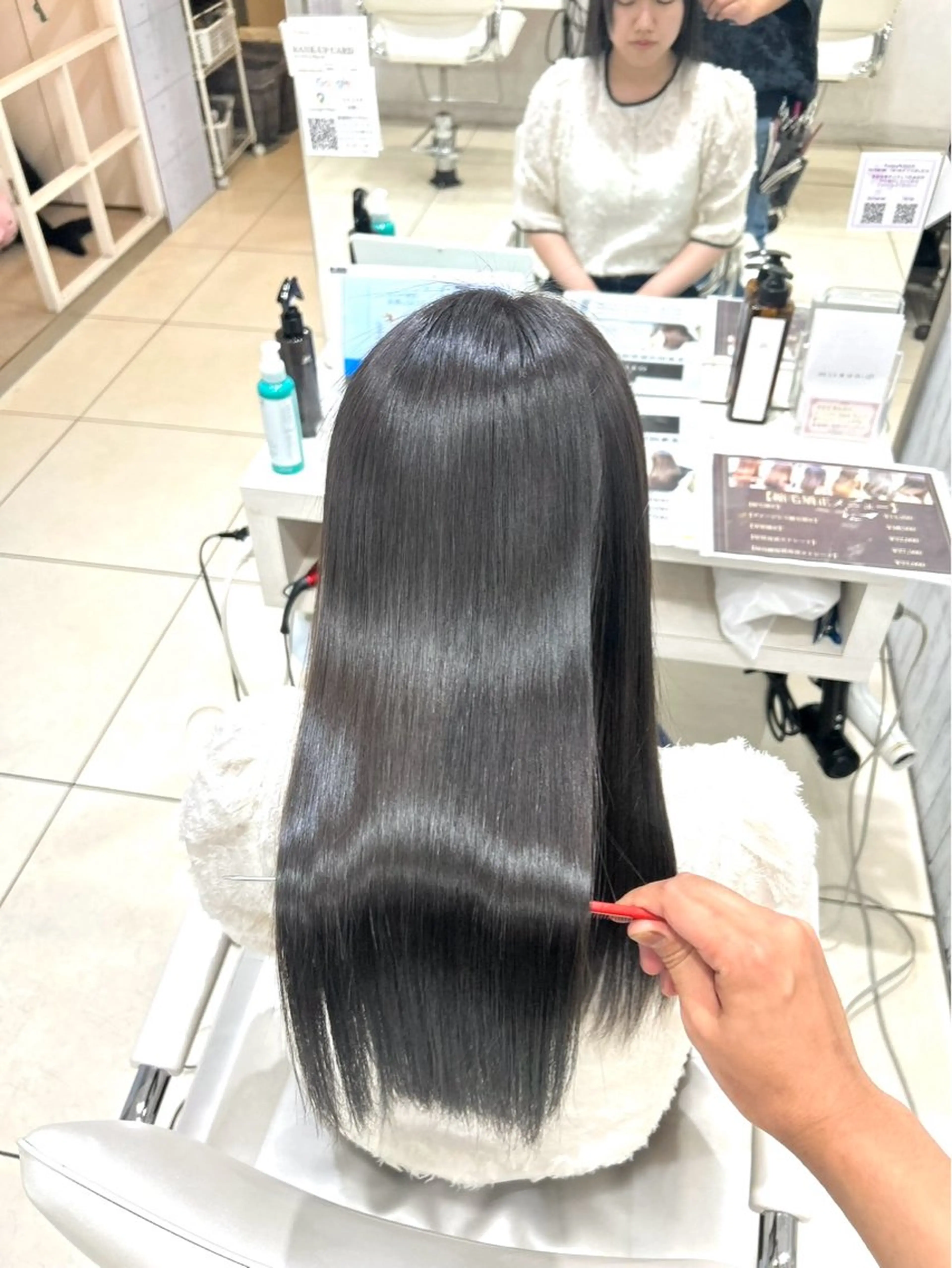 ロング [髪質改善カラー] 佐藤唯花🦋のヘアスタイル