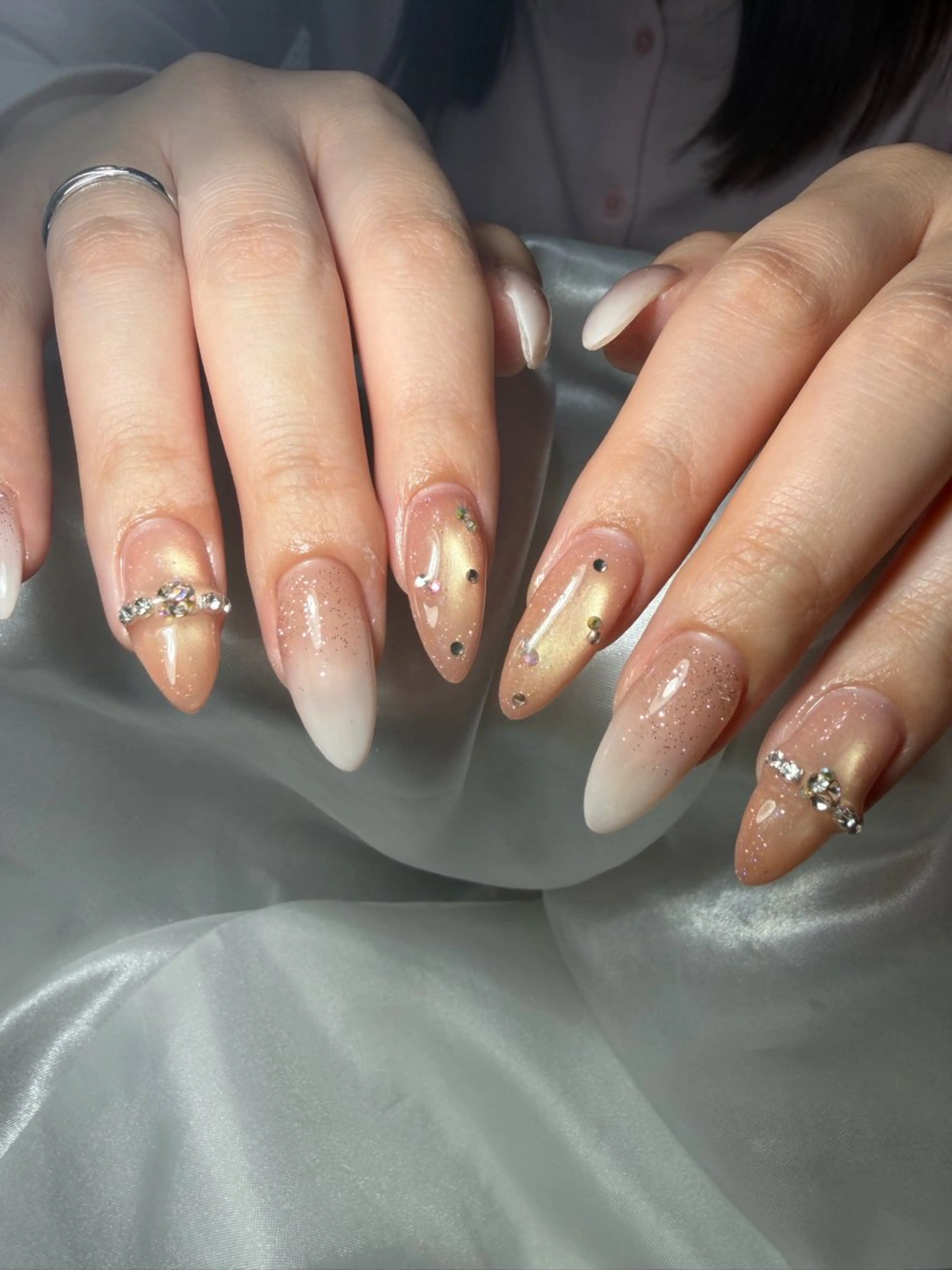 ネイル ハンドネイル nailroom‪ sb‪‪𓈒𓂂𓏸のネイルデザイン