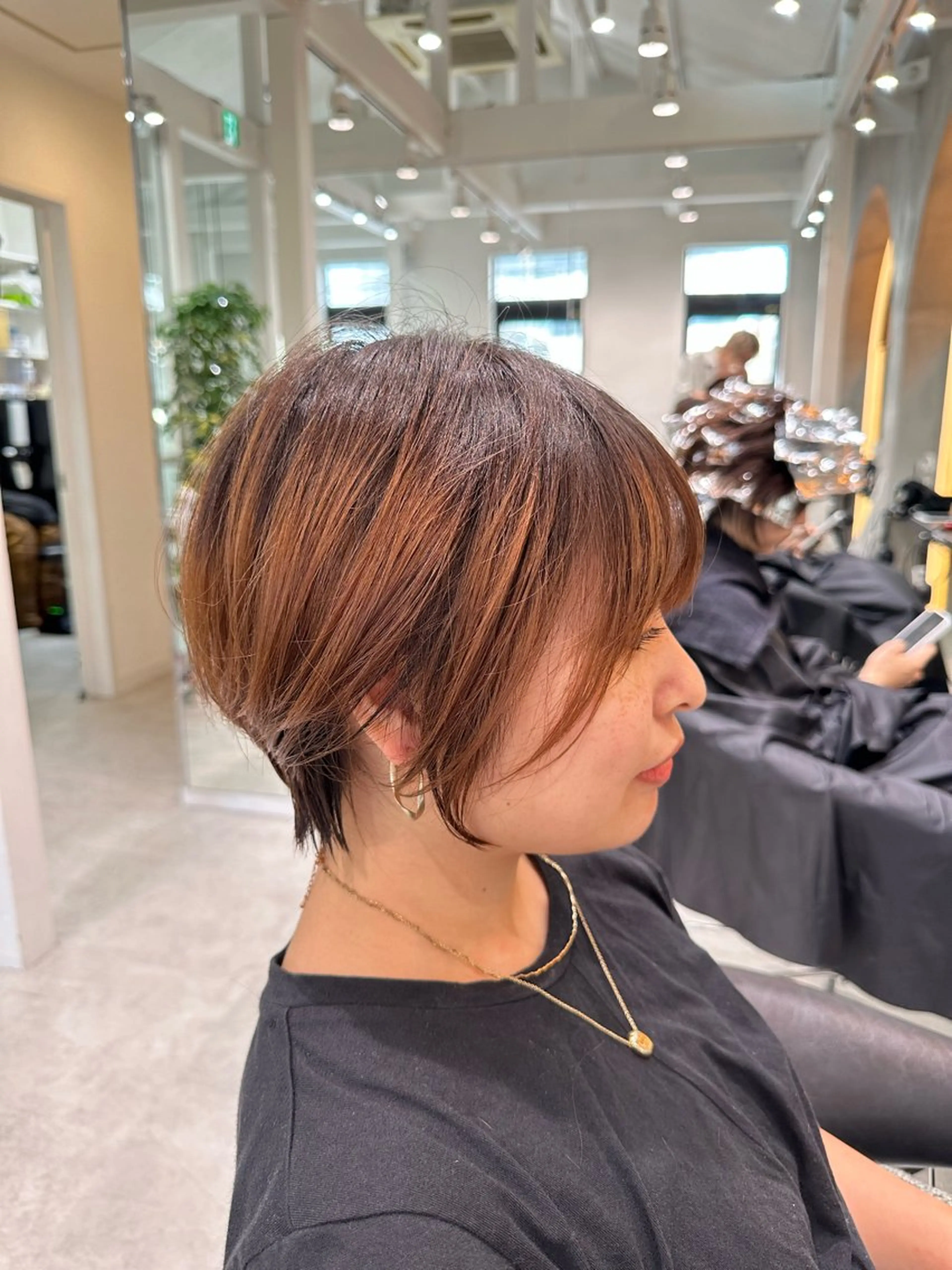 ショート ショートヘア 小顔カット カット ヘアカラー トリートメント ヘッドスパ taiga レイヤー /髪質改善/矯正🌈のヘアスタイル