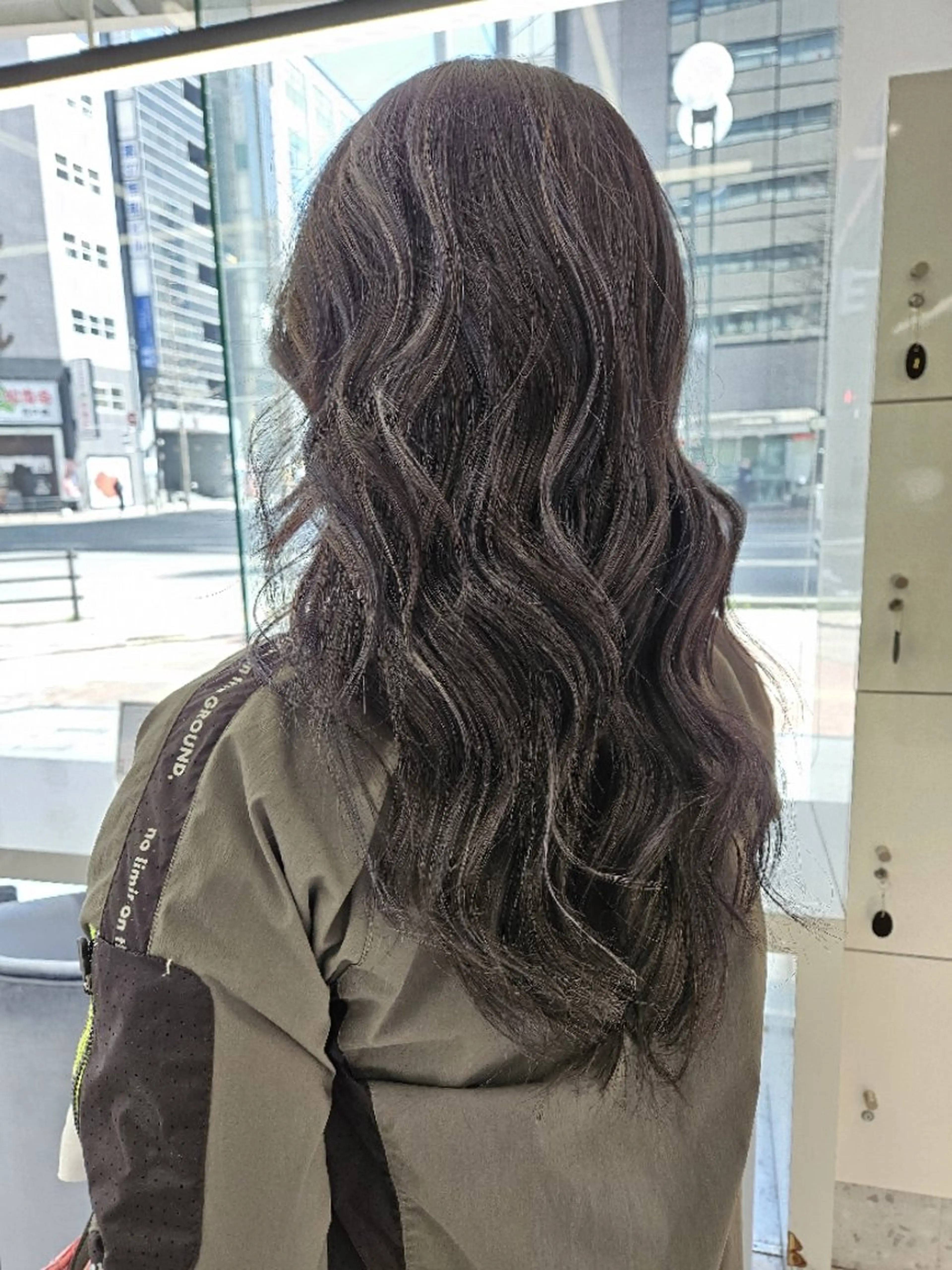 ロング 韓国風ヘア ロング ヘアカラー 竹内 実咲のヘアスタイル