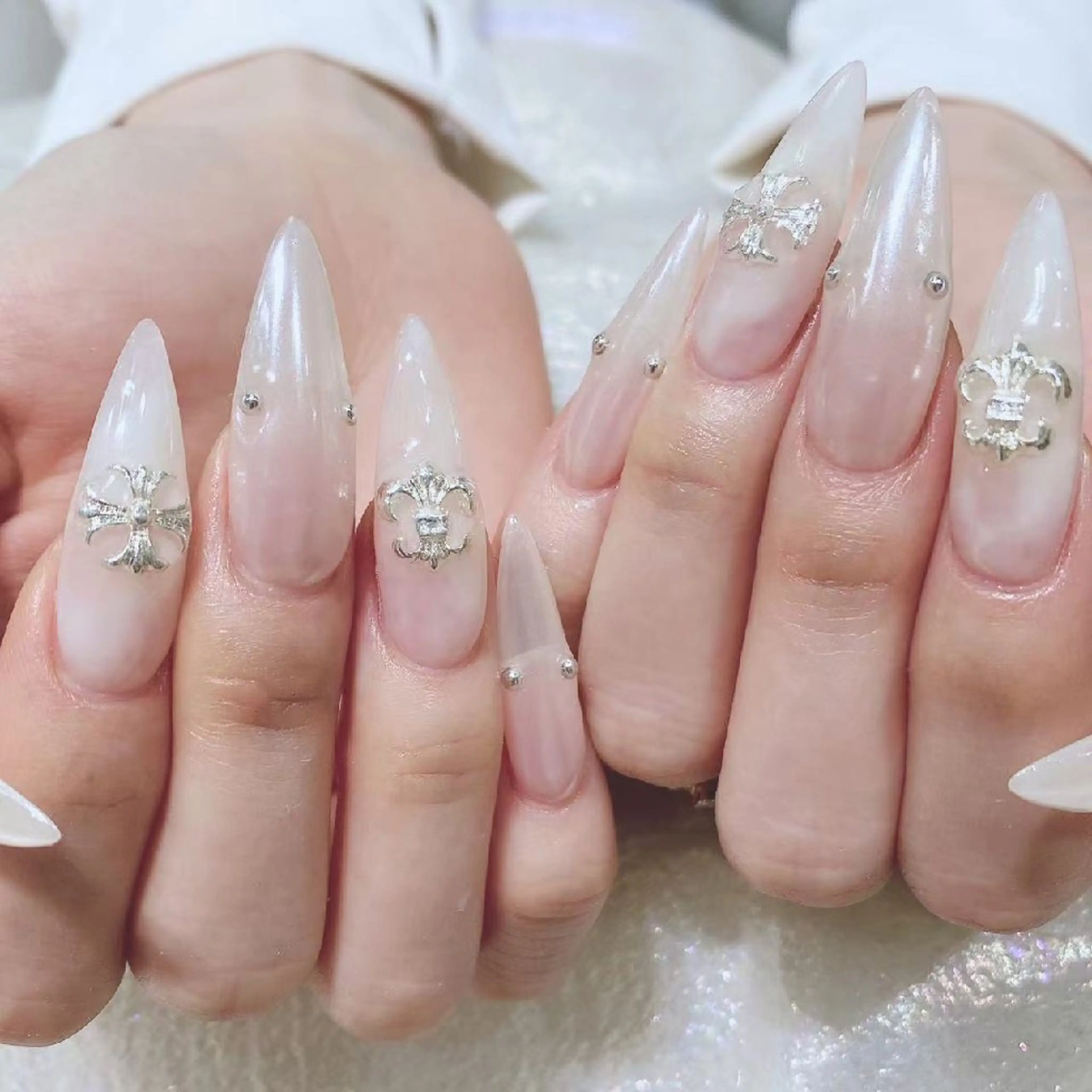 ネイル ハンドネイル Queens みなみのネイルデザイン