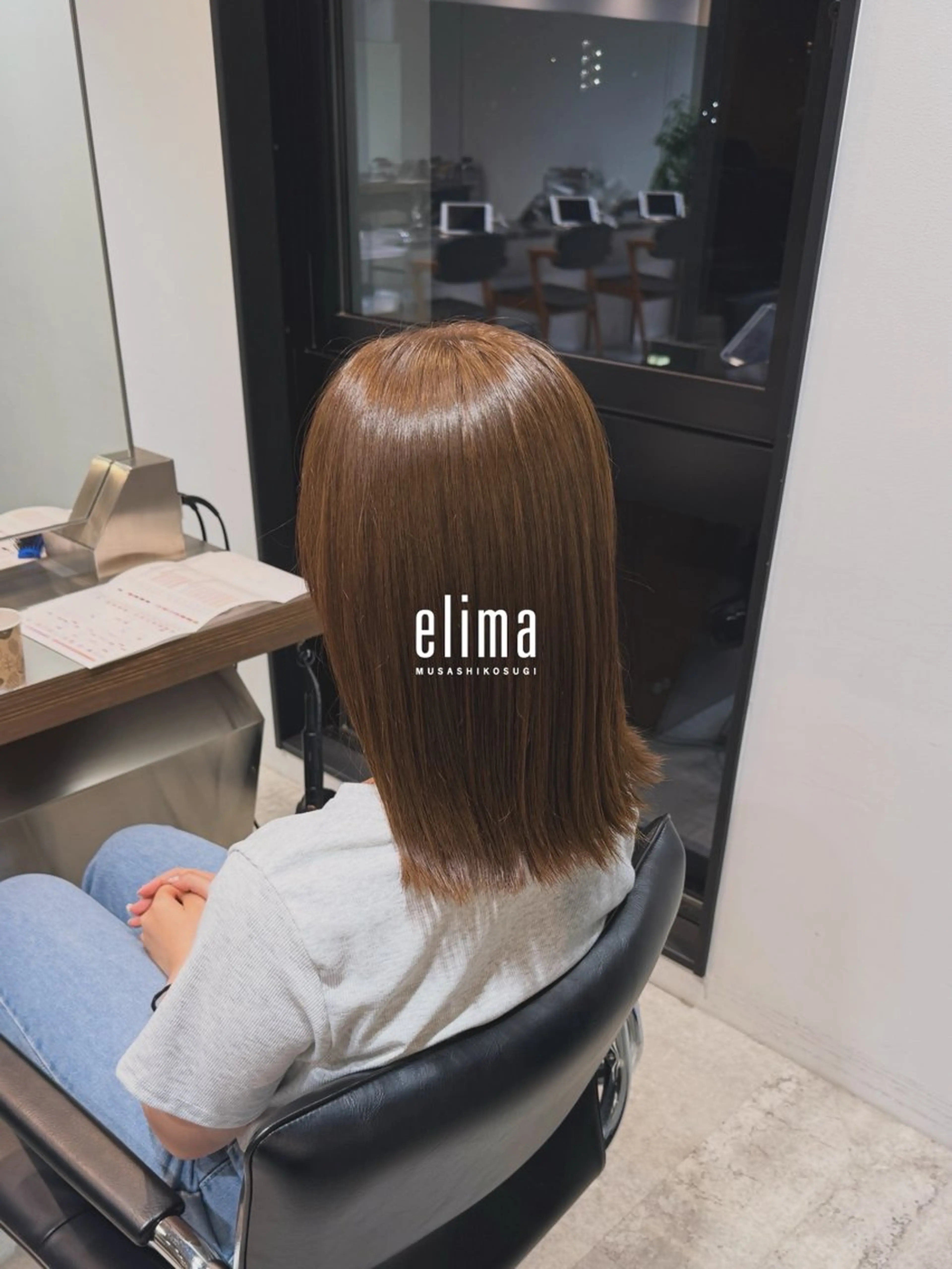 ミディアム カラー ヘアカラー トリートメント 髙橋碧 透明感カラー / fifthパーマのヘアスタイル