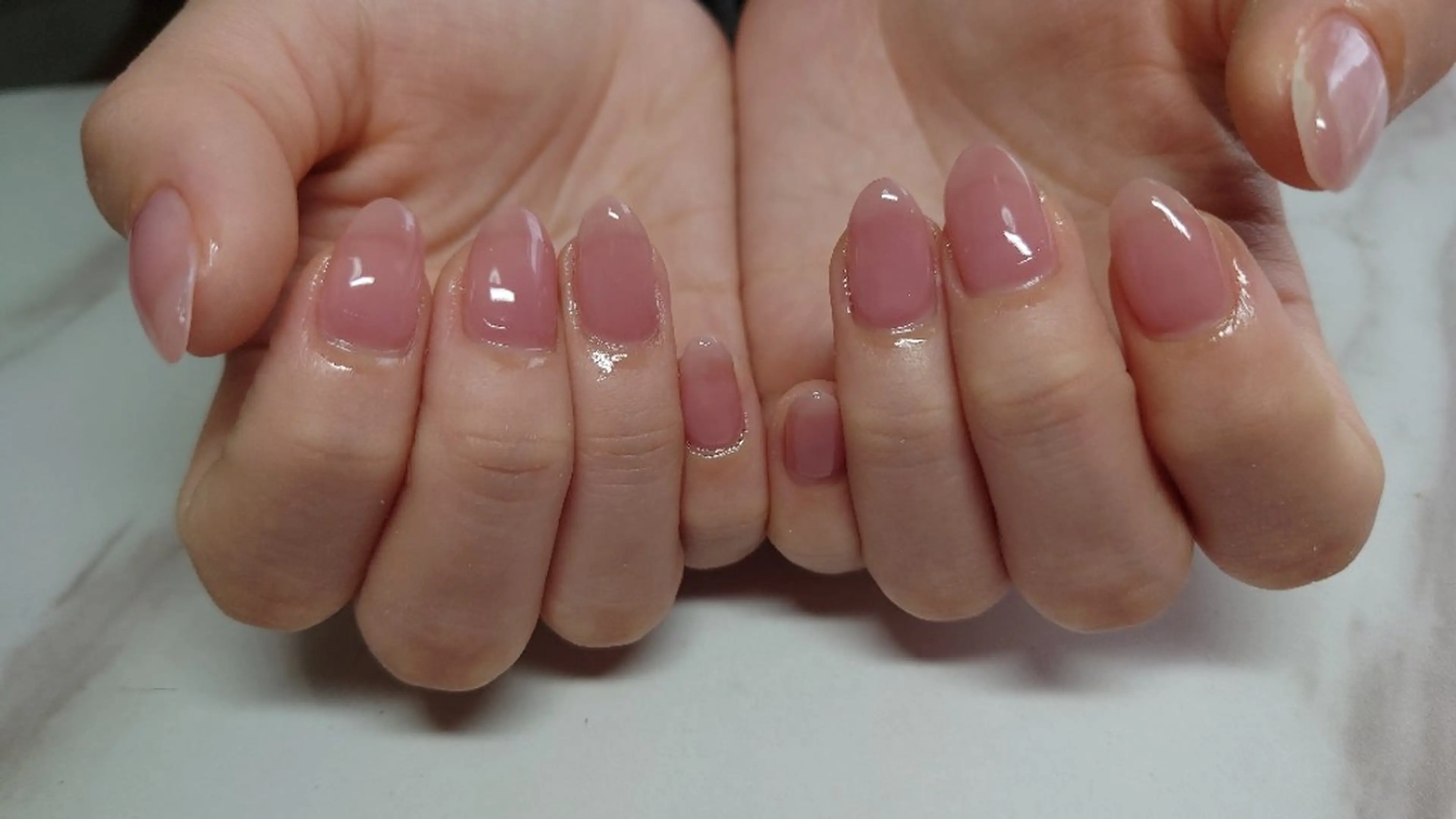 ネイル ワンカラーネイル 春ネイル ハンドネイル Nailsalon AMAのネイルデザイン