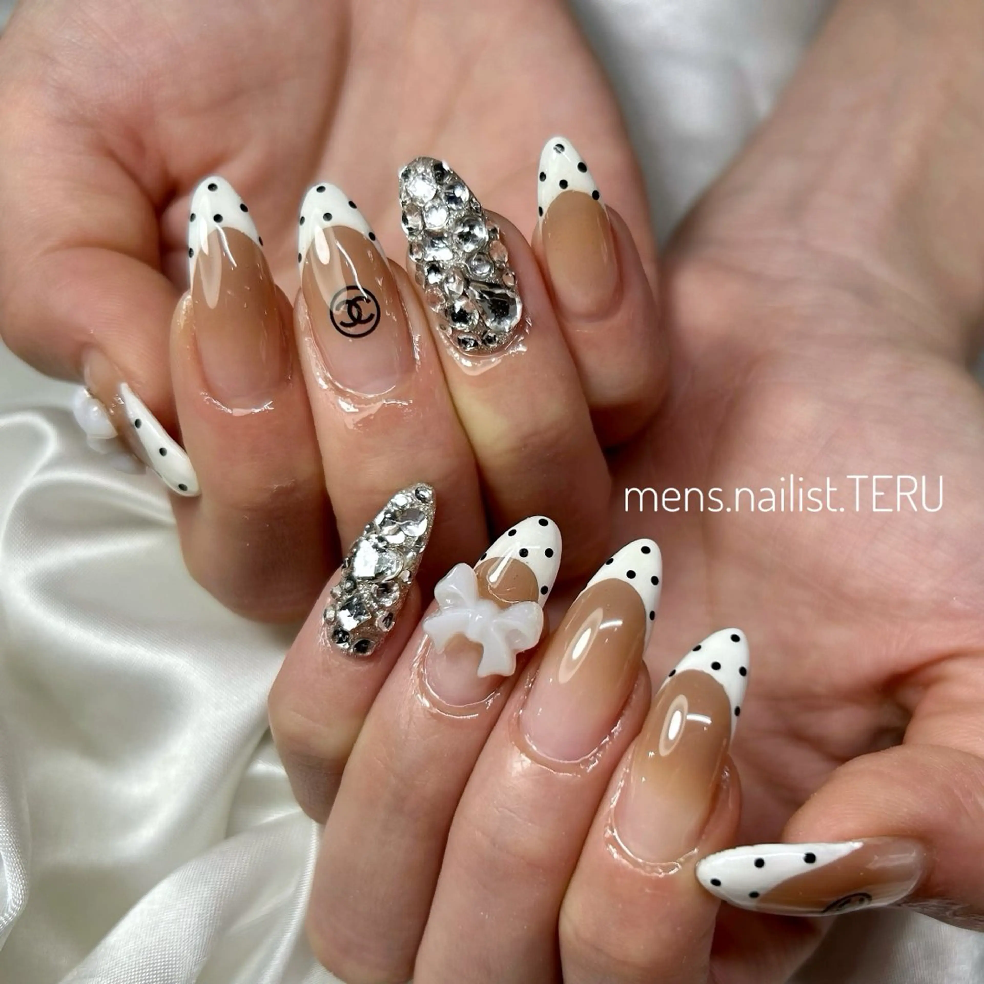 ネイル nailsalon ETERNALのネイルデザイン