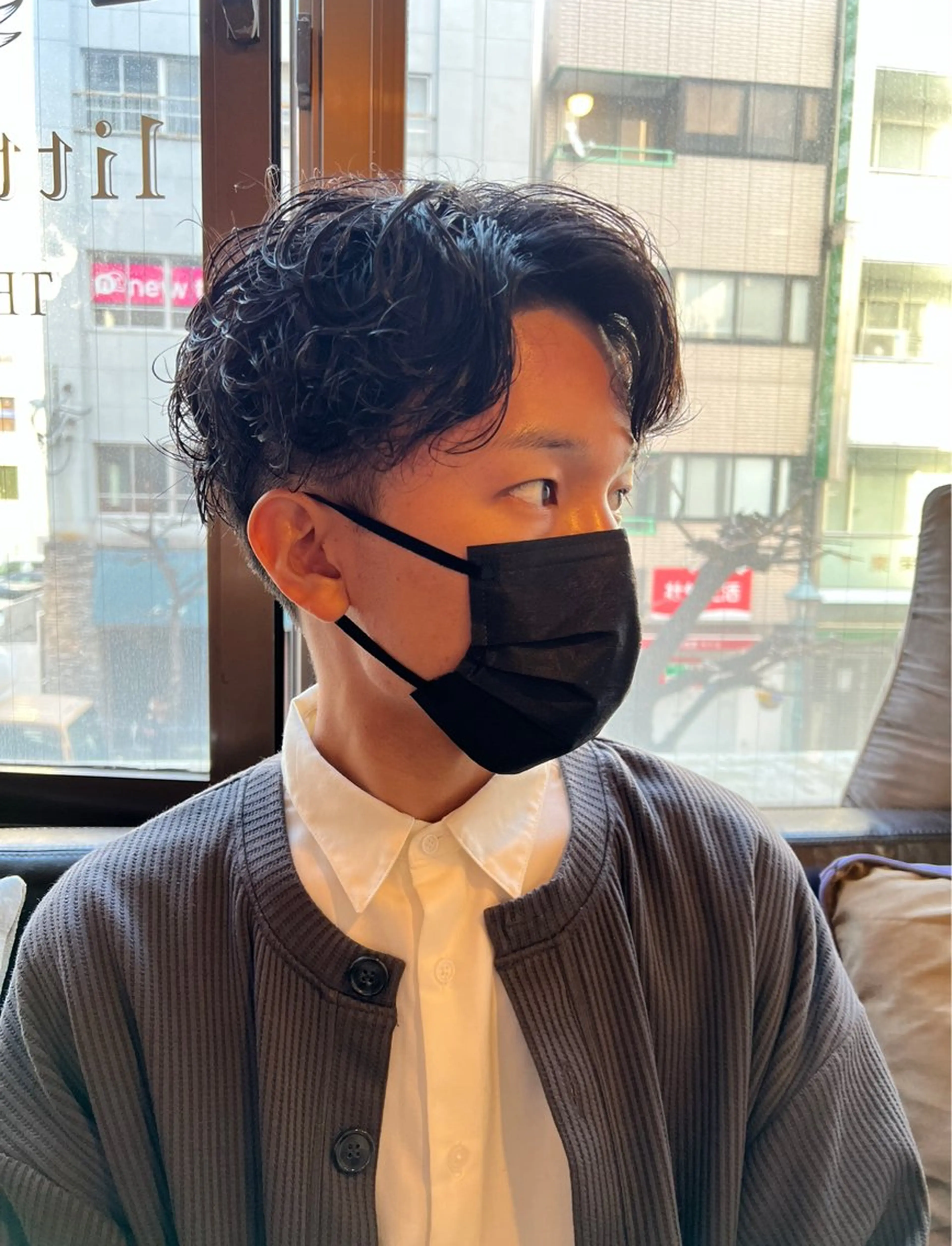 ショート パーマ メンズ マッシュ メンズパーマ カット パーマ little  porto所属・透明感・艶感 小坂隼斗のヘアスタイル