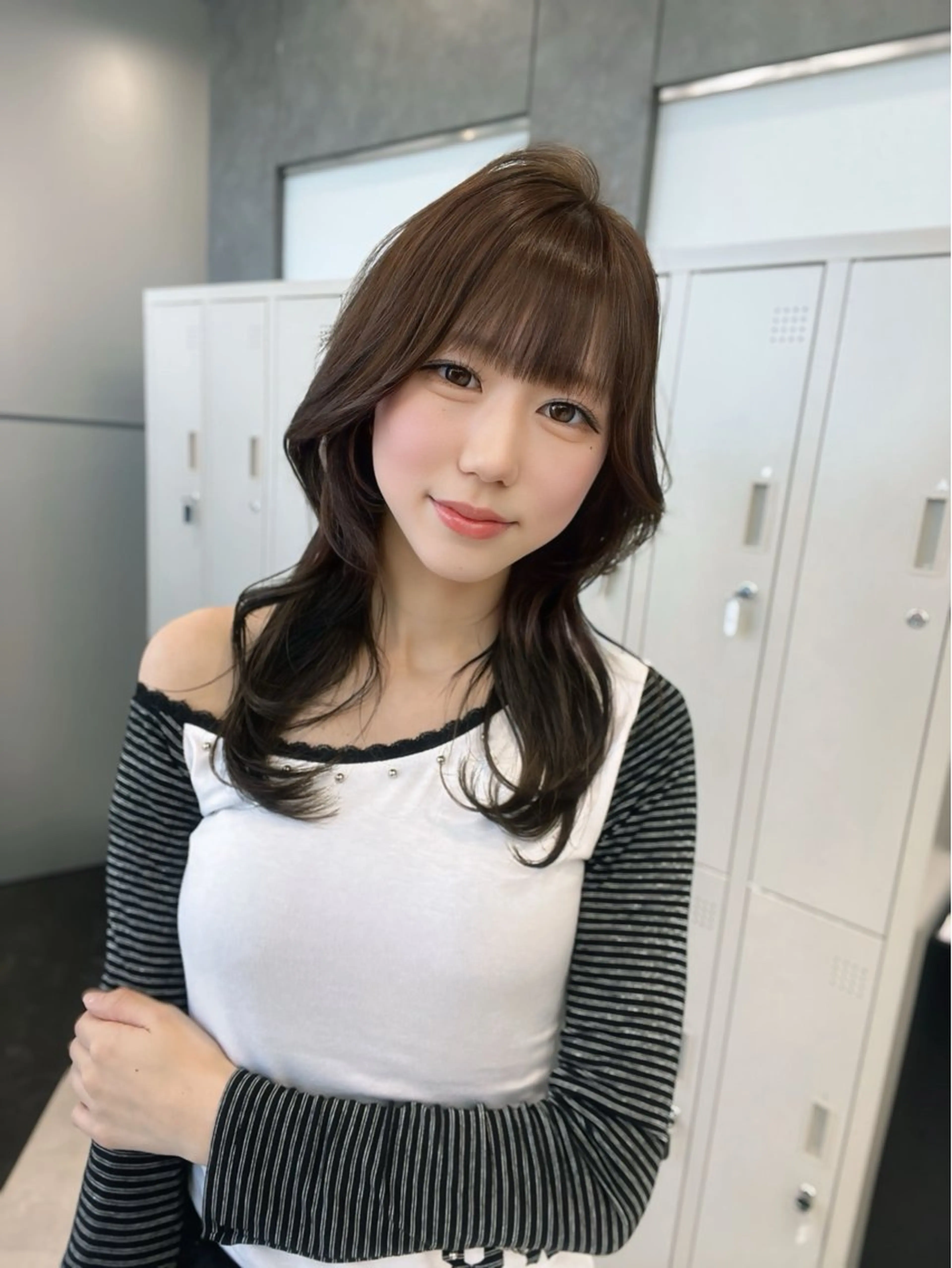 セミロング カラー ヘアアレンジ ブラウンカラー チョコレートブラウン カット ヘアカラー トリートメント ヘアセット ハイトーン/透明感 髪質改善/rinaのヘアスタイル