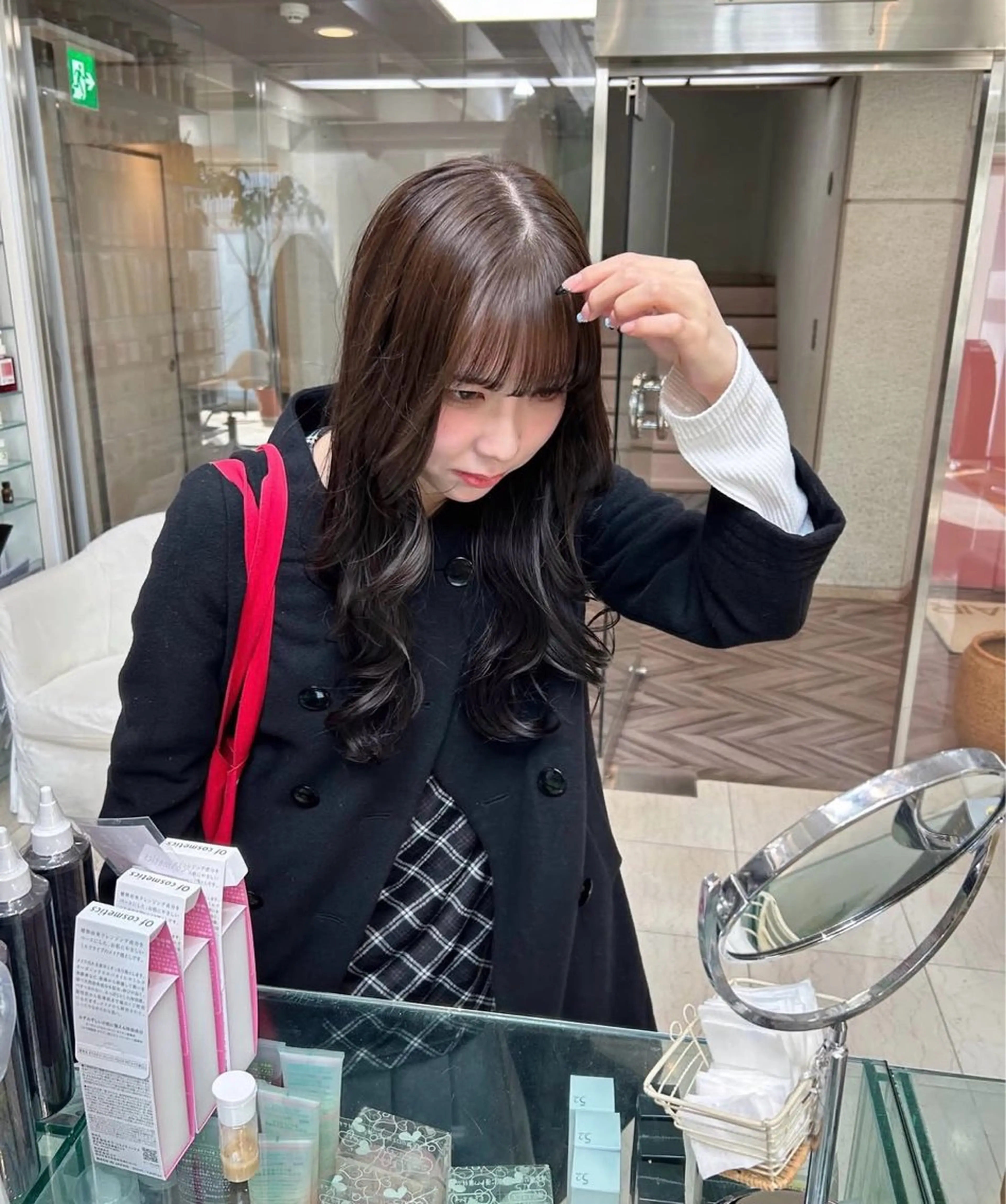 ロング カラー ベージュカラー オリーブベージュ ヘアカラー ありむらもえ/ 透明感カラーのヘアスタイル