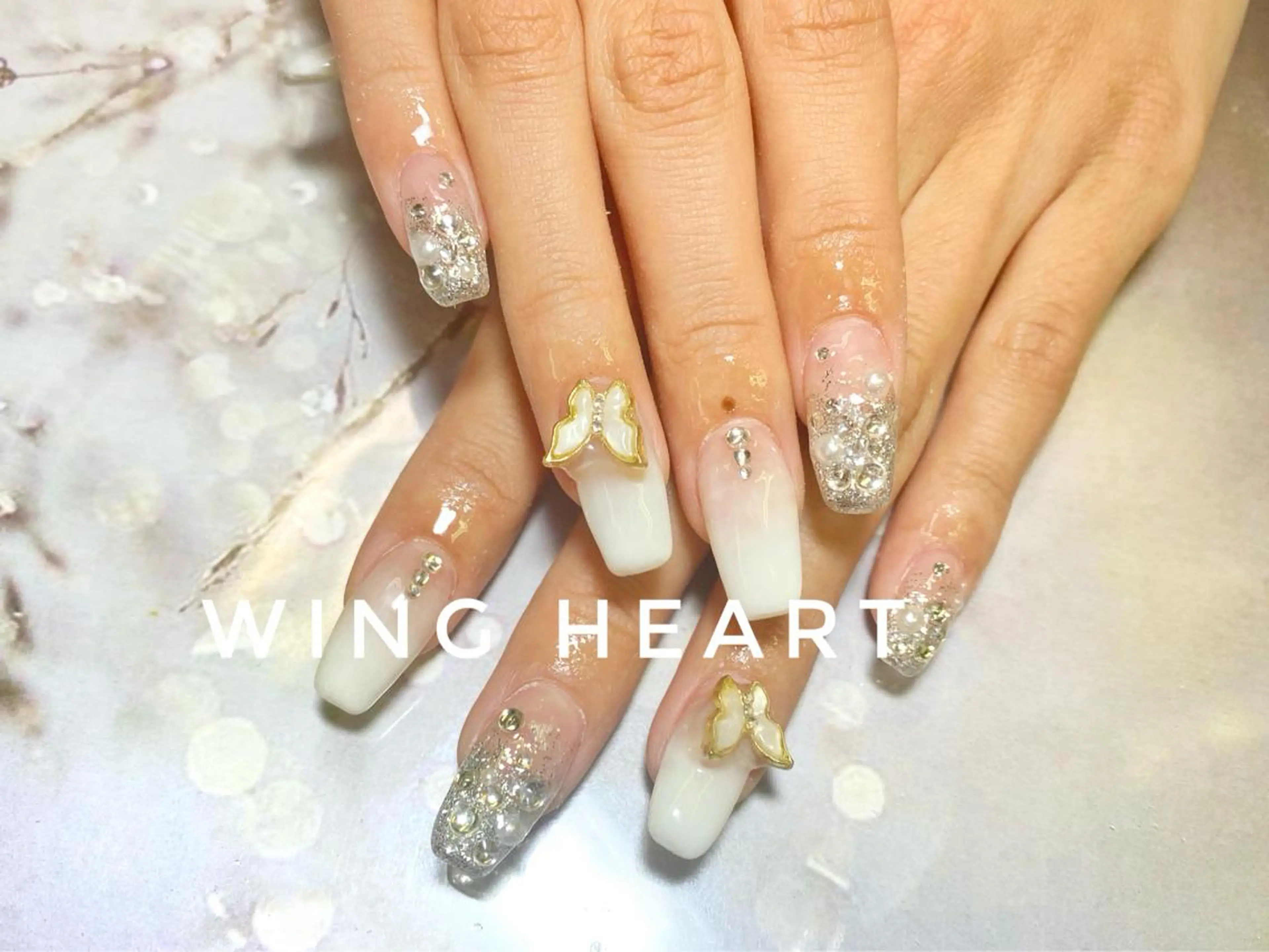 ネイル ハンドネイル O. AKINAのネイルデザイン