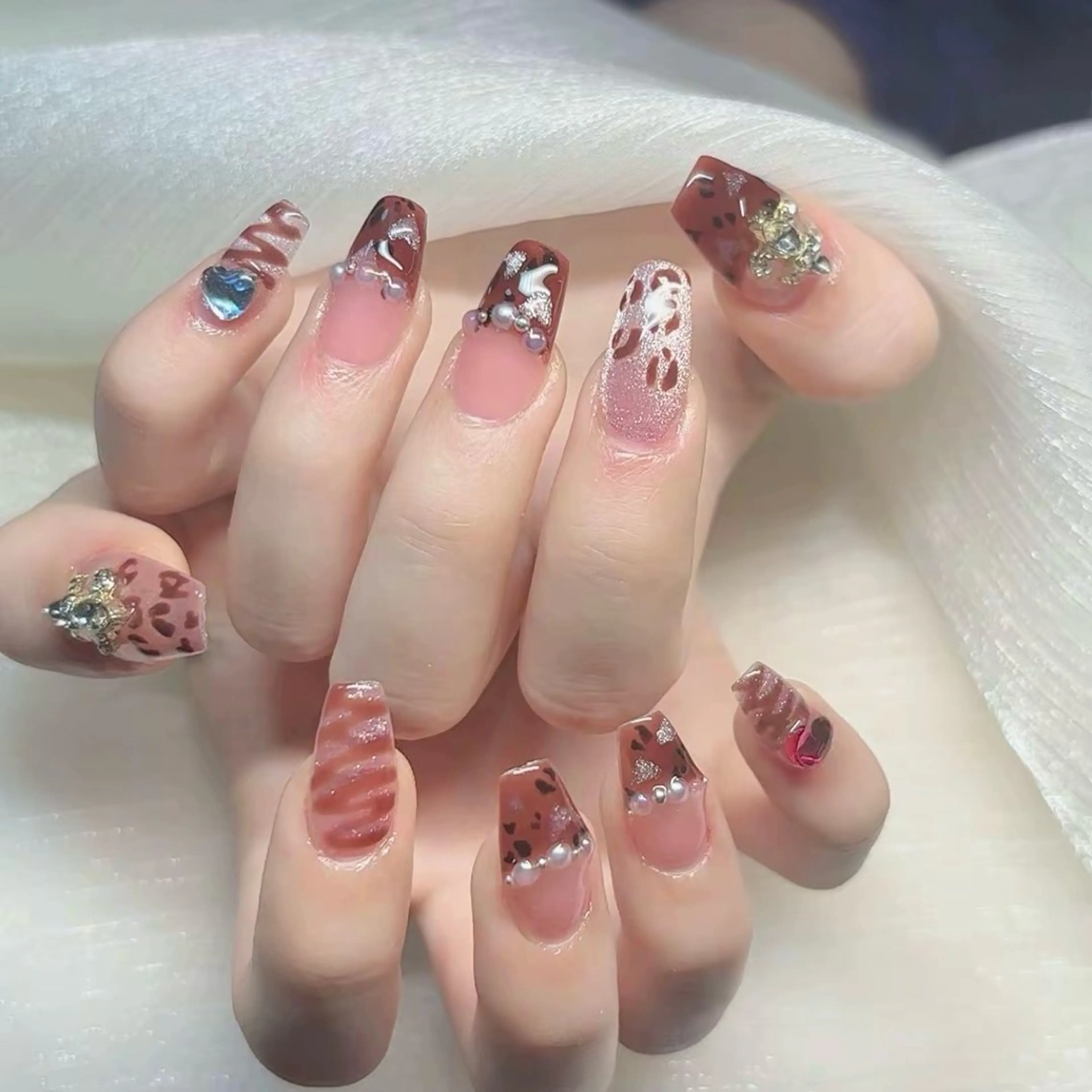 ネイル ハンドネイル ハンドケア RuBy Nail93のネイルデザイン