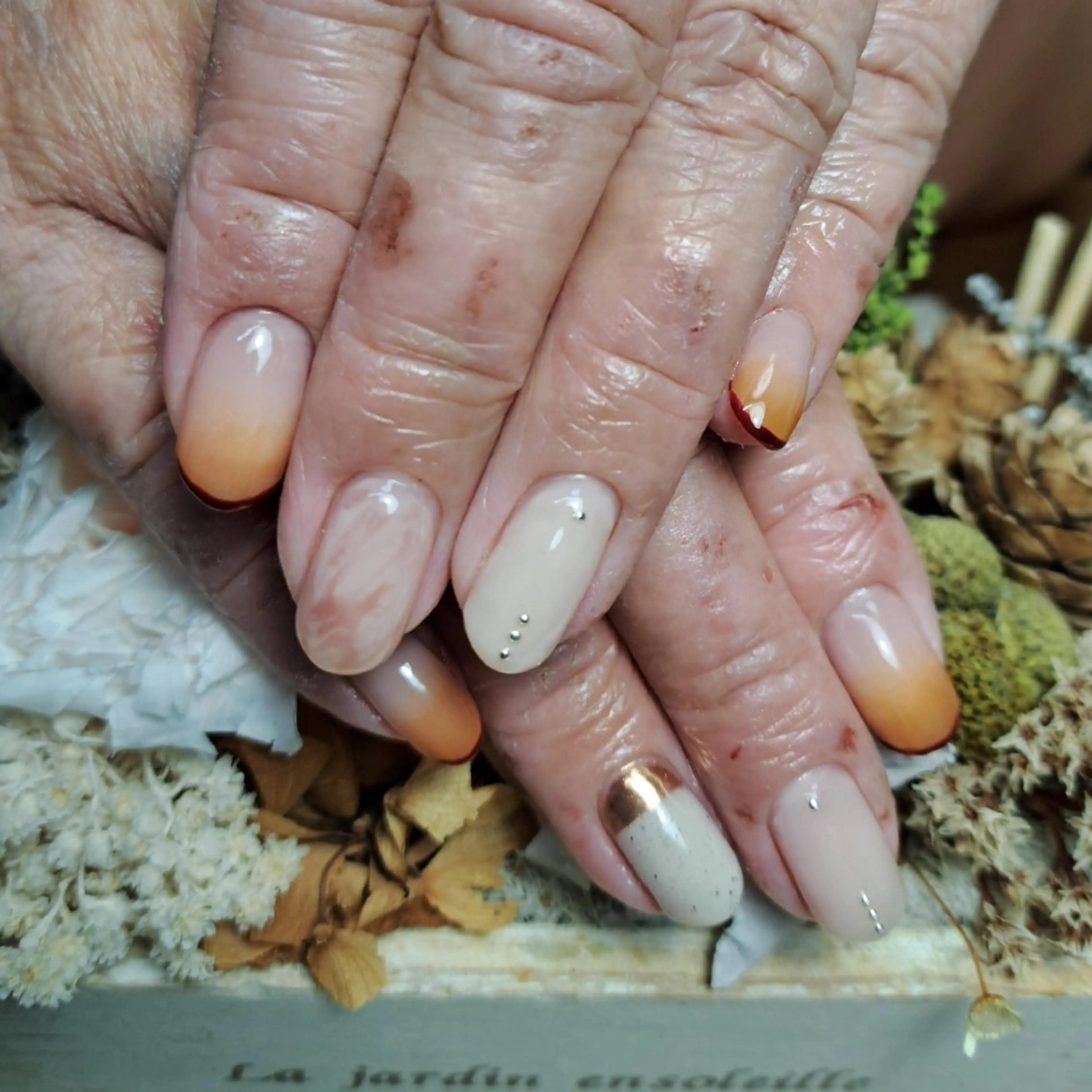 ネイル ハンドネイル HAYASHI  Nのネイルデザイン