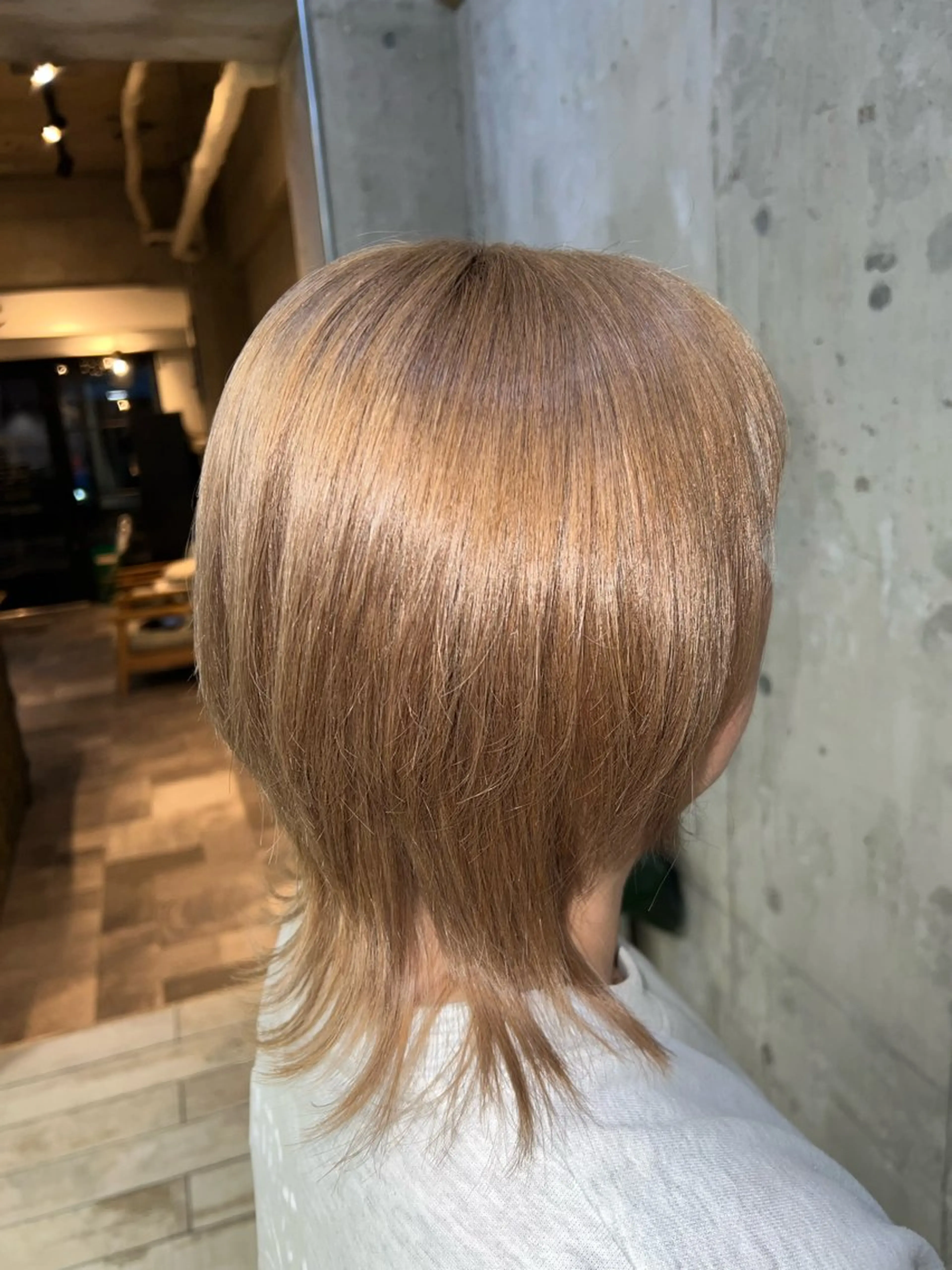 カラー momo /鍛冶屋町のヘアスタイル