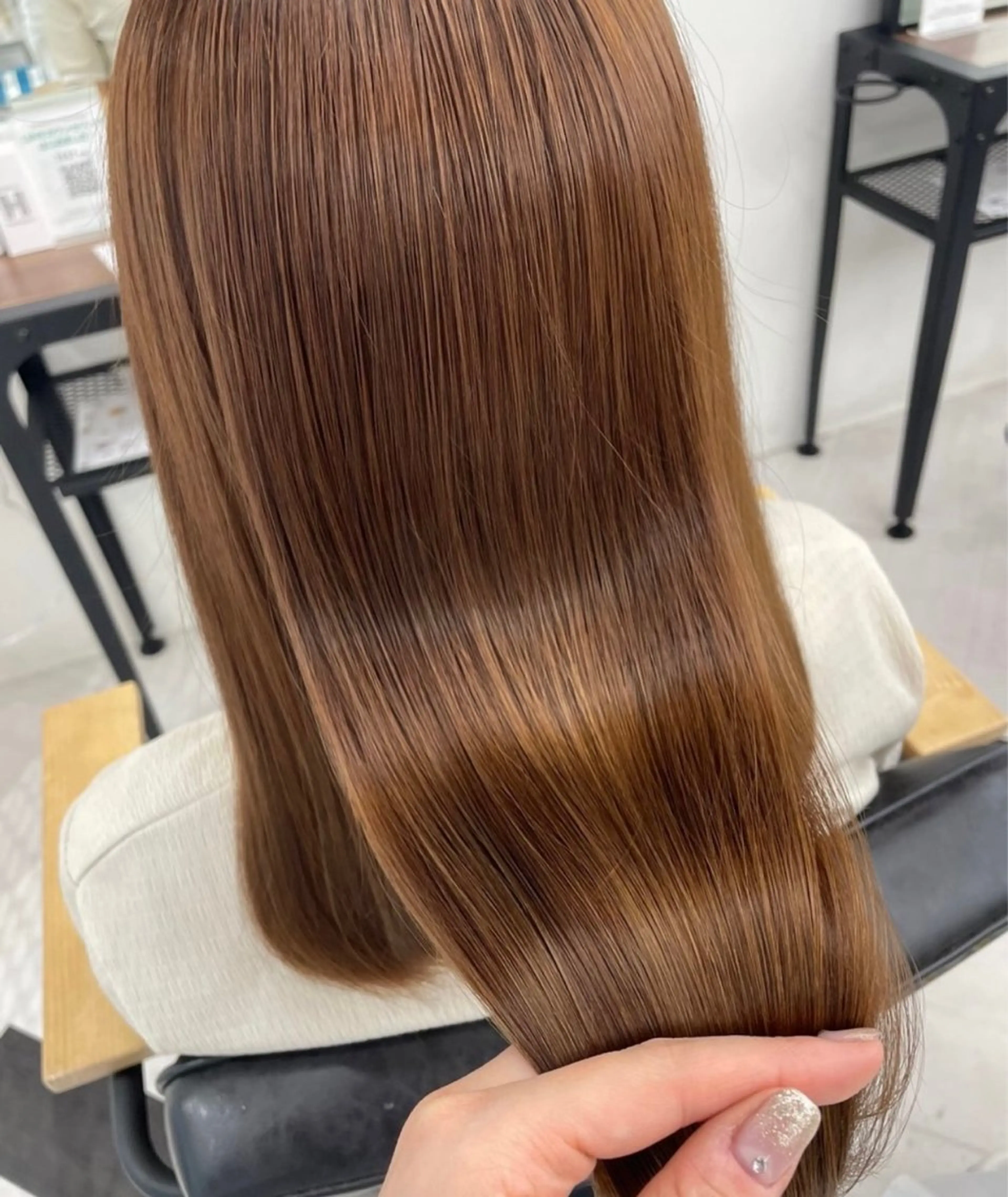 セミロング カラー パーマ ヘアアレンジ メンズ トリートメント mona/ ストレートスタイル✨のヘアスタイル