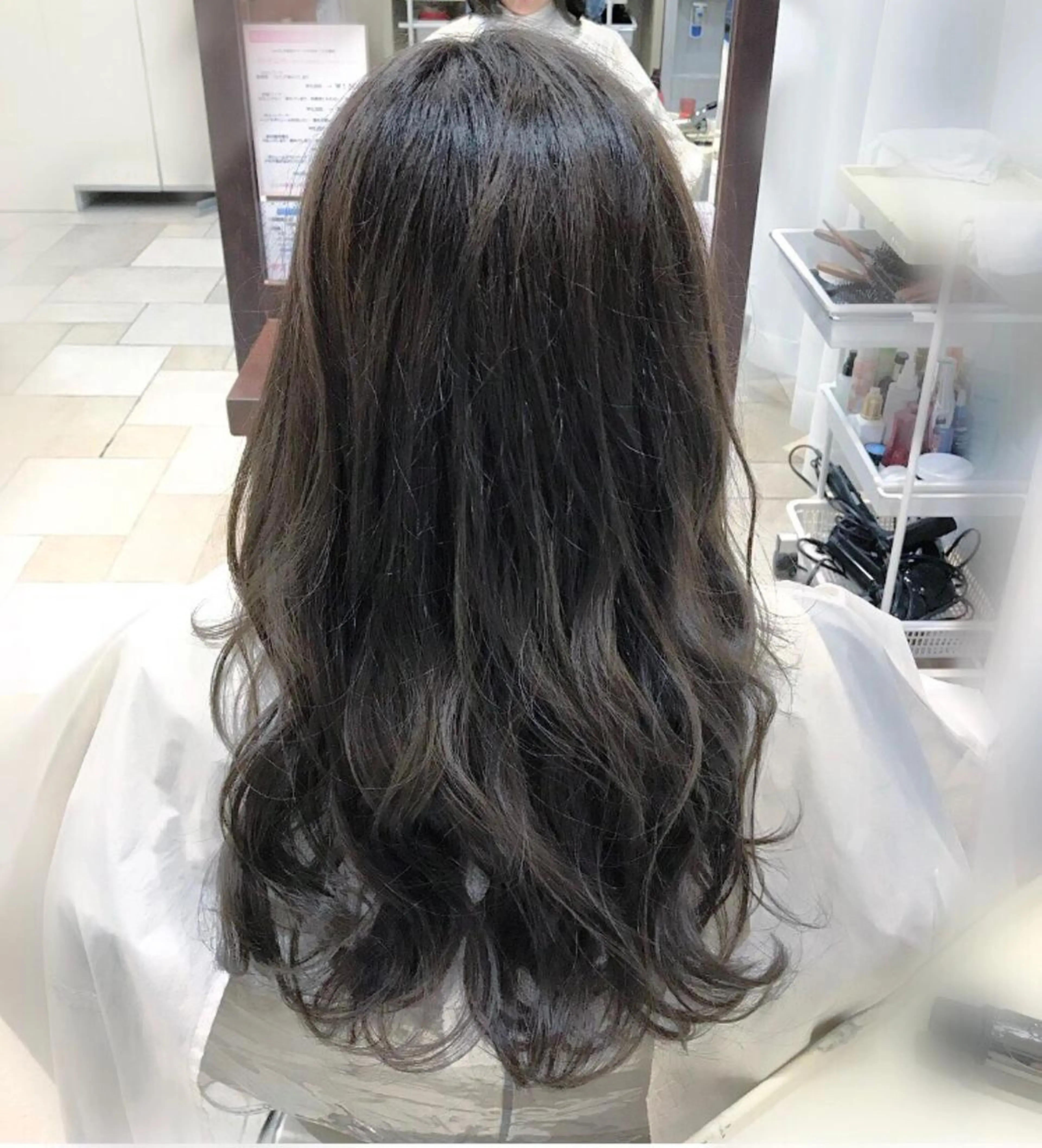 セミロング カラー アッシュ イルミナカラー 髪質改善/白髪ぼかし /ブリーチ/ヨナミネのヘアスタイル