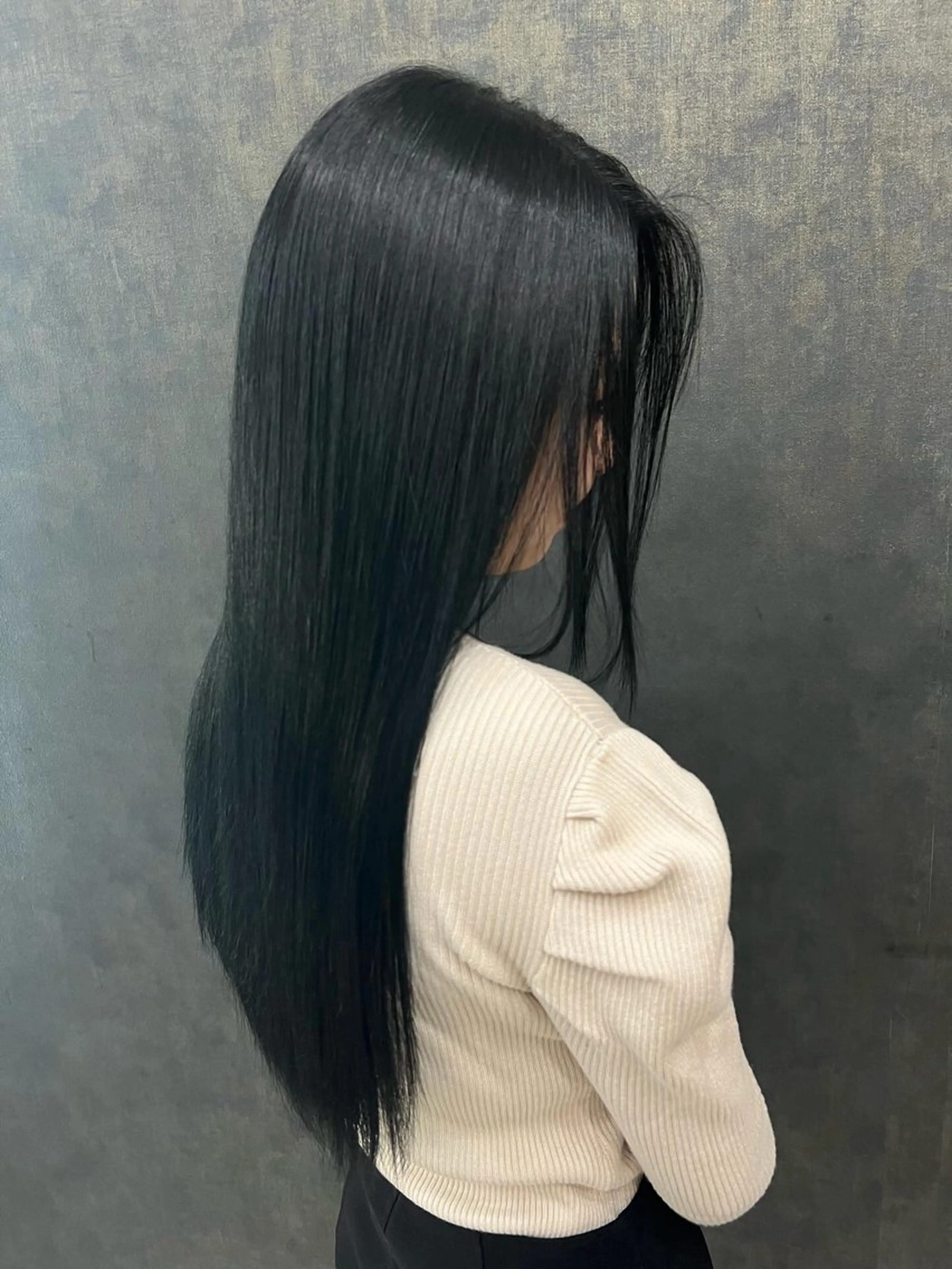 セミロング DESIGN SALON  LIA・デザインサロンリア所属・お悩み/縮毛矯正/ 解決/けんすけ🫧のヘアスタイル