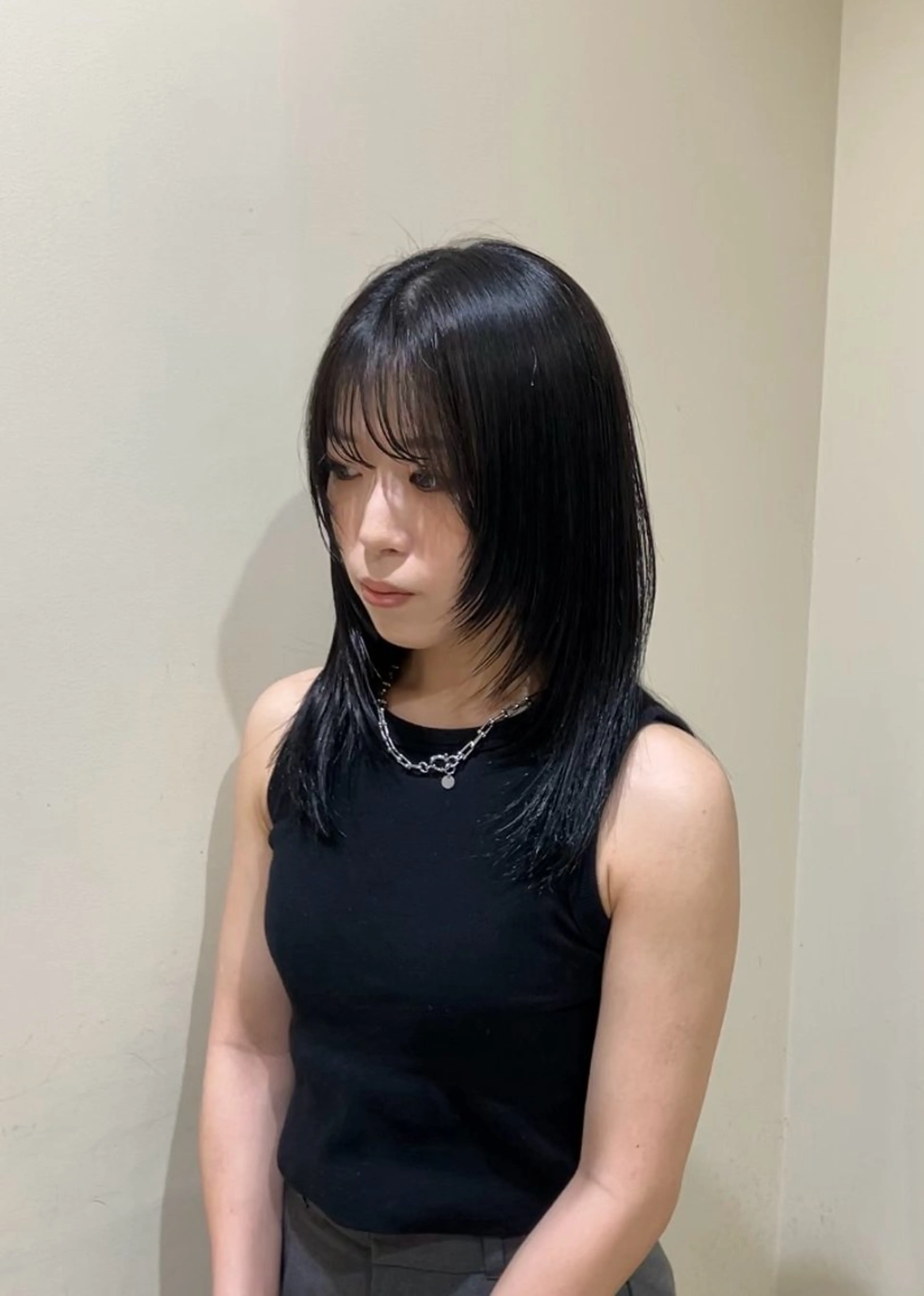 セミロング カラー CYAN.栄店所属・久野 紗愛のヘアスタイル