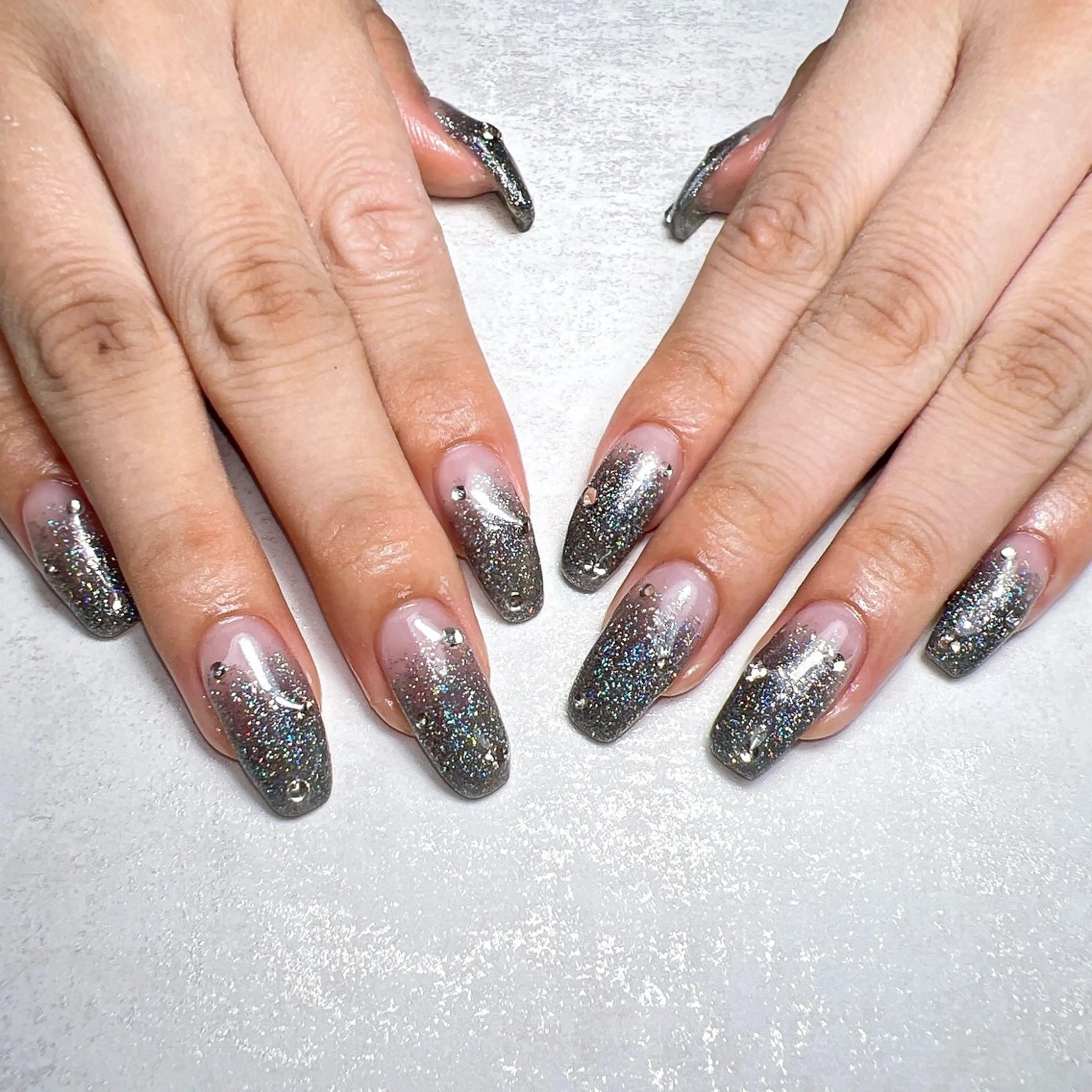 ネイル ロングネイル ハンドネイル lifra Hinaのネイルデザイン