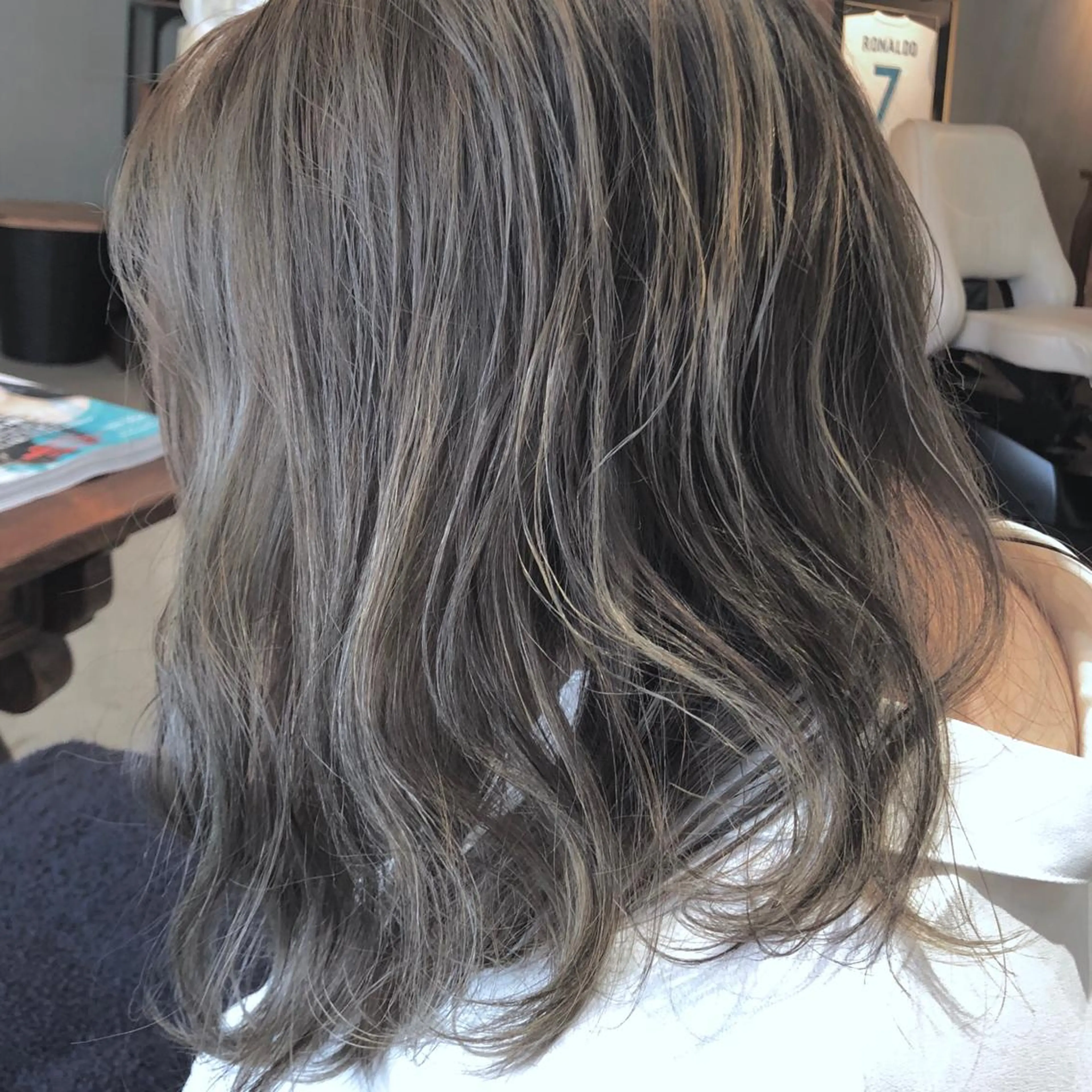 カラー ヘアカラー トリートメント las PAVILIONのヘアスタイル