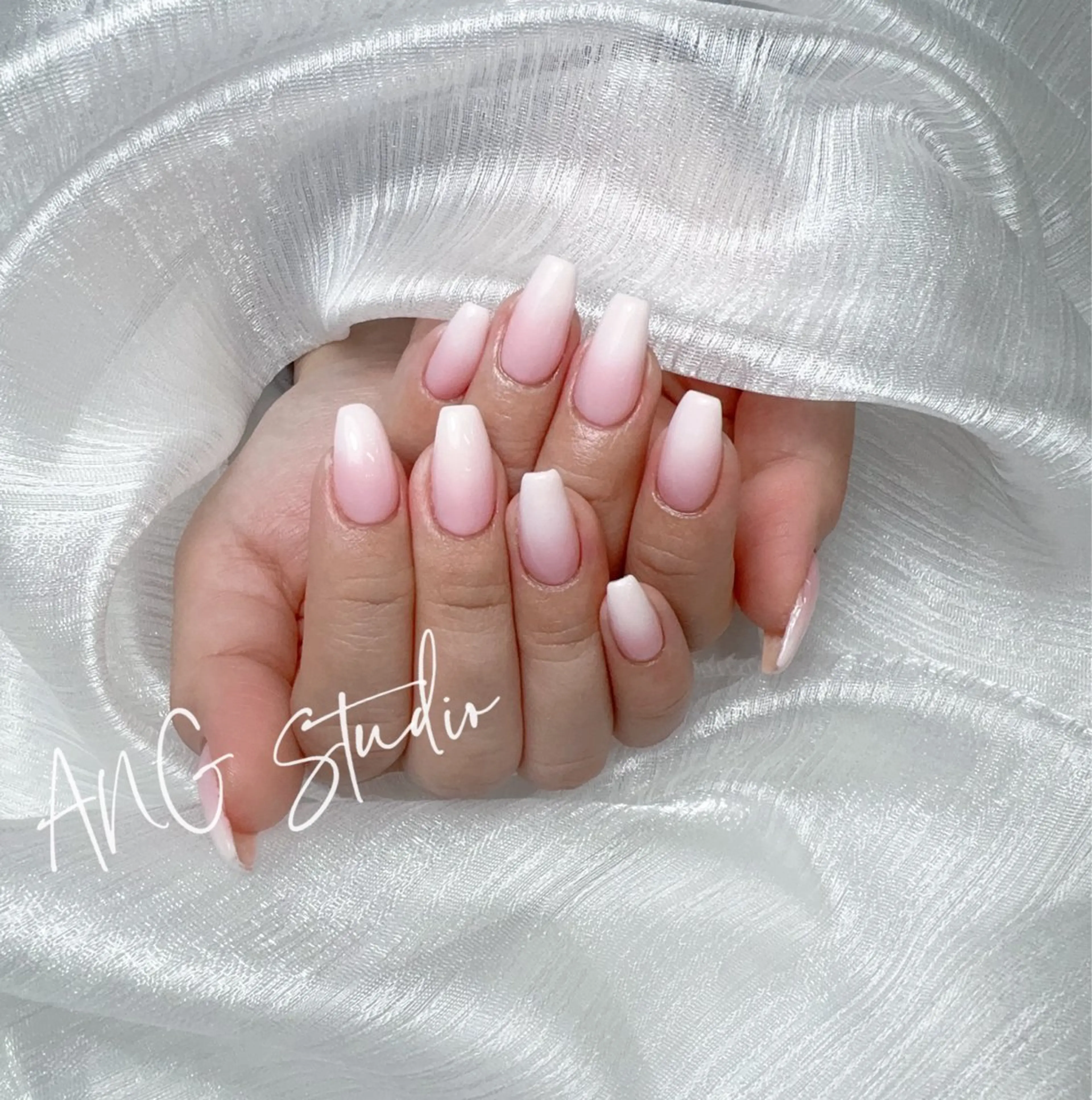 ネイル ハンドネイル ハンドケア ANG Studioのネイルデザイン