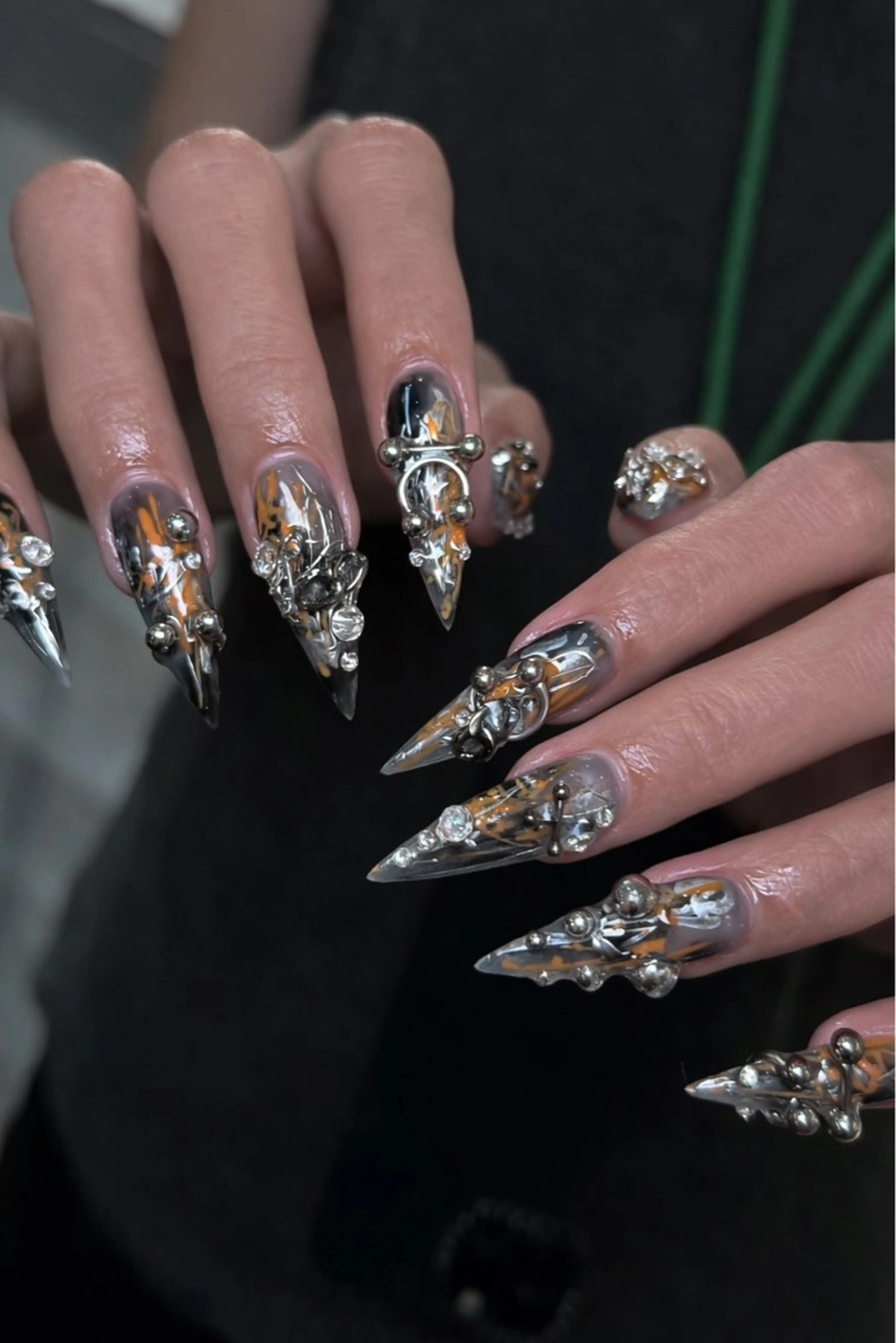 ネイル アートネイル オーロラネイル フラッシュネイル フットネイル フレンチネイル ハンドネイル Luci Nailのネイルデザイン