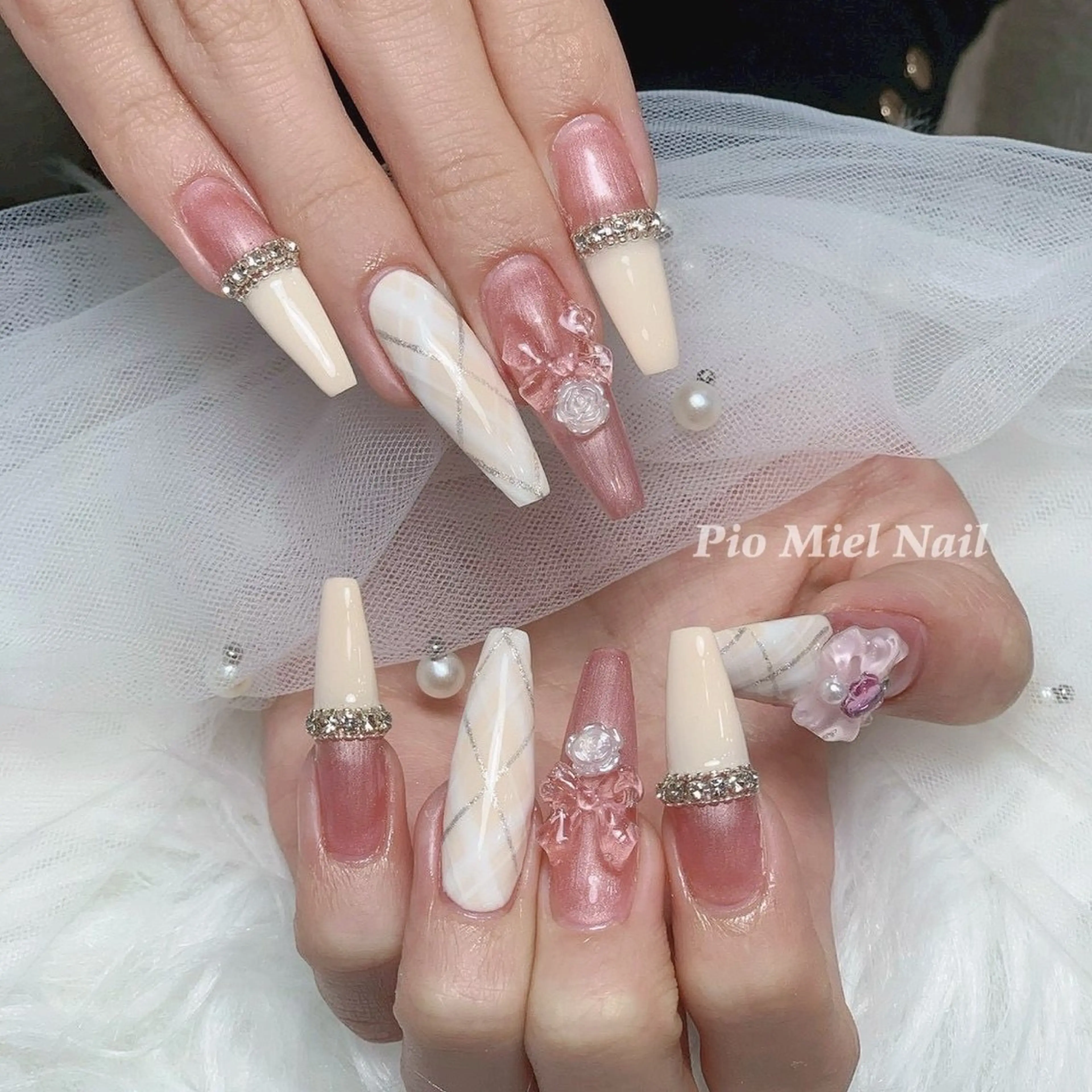 ネイル Pio Mielのネイルデザイン