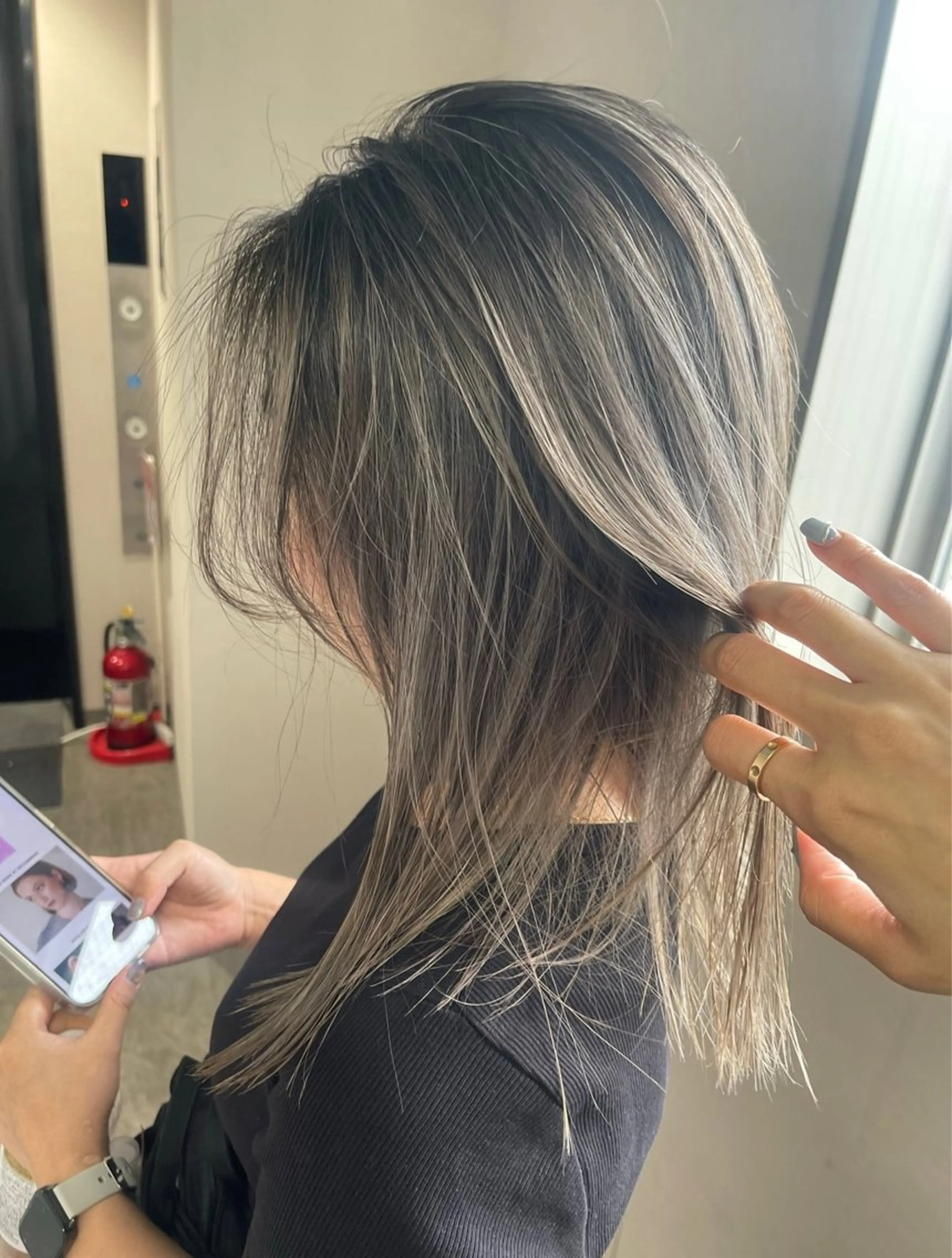 ミディアム カラー ハイライトカラー ハイライト ヘアカラー 松井那津子 /ハイライトブリーチのヘアスタイル
