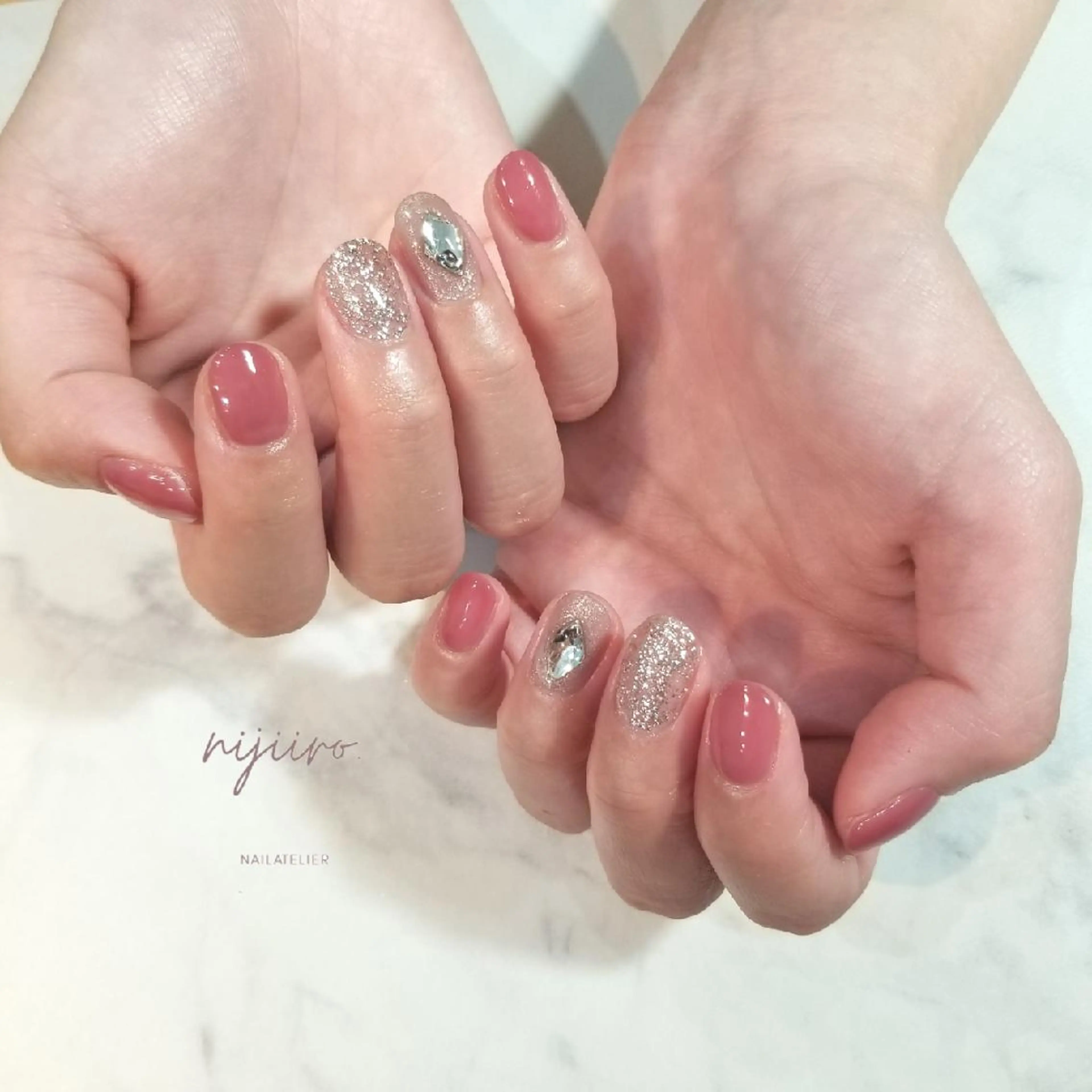 ネイル ハンドネイル nijiiro🌈 サトウのネイルデザイン