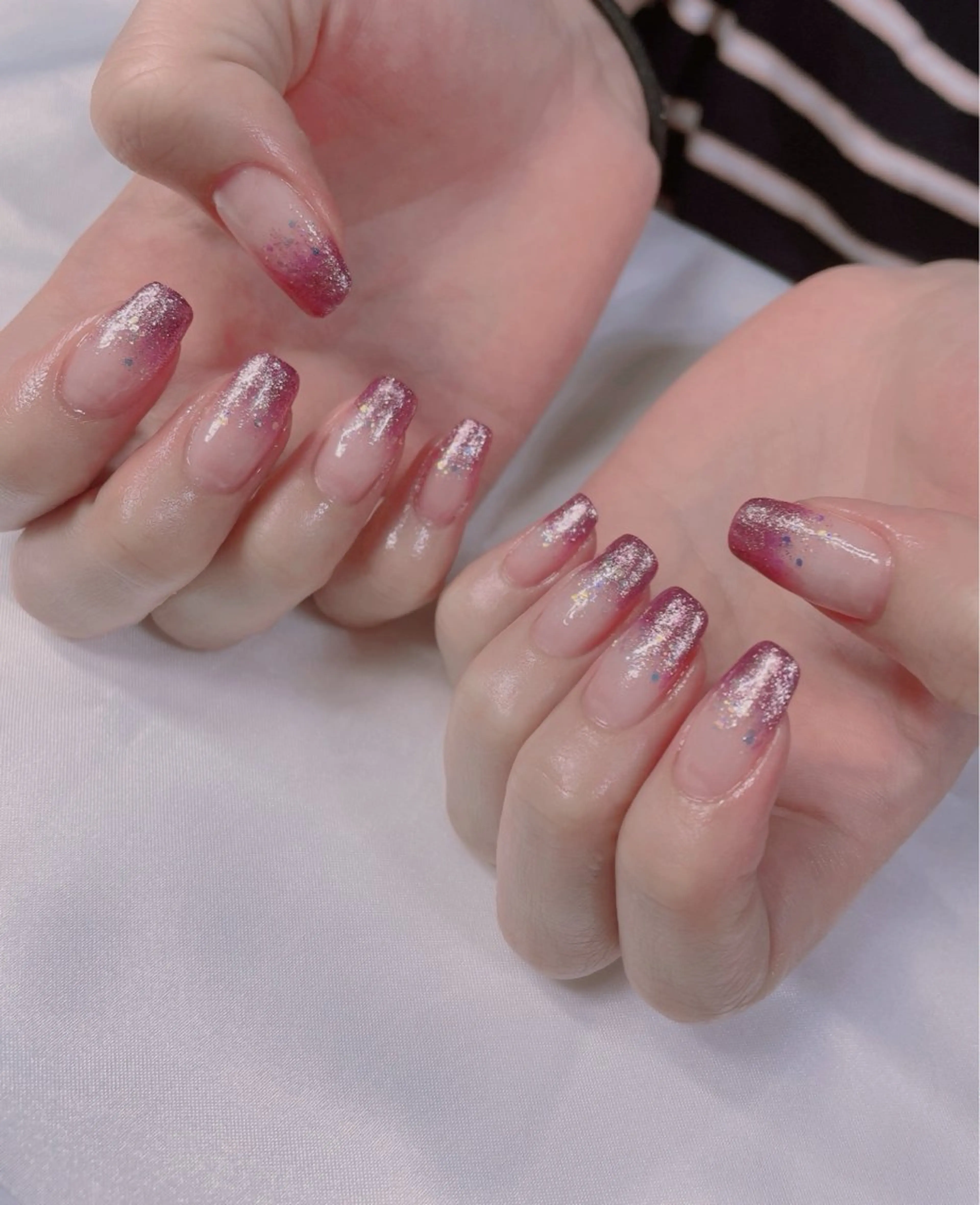 ネイル グラデーション ラメ(グリッター) A/C roomのネイルデザイン