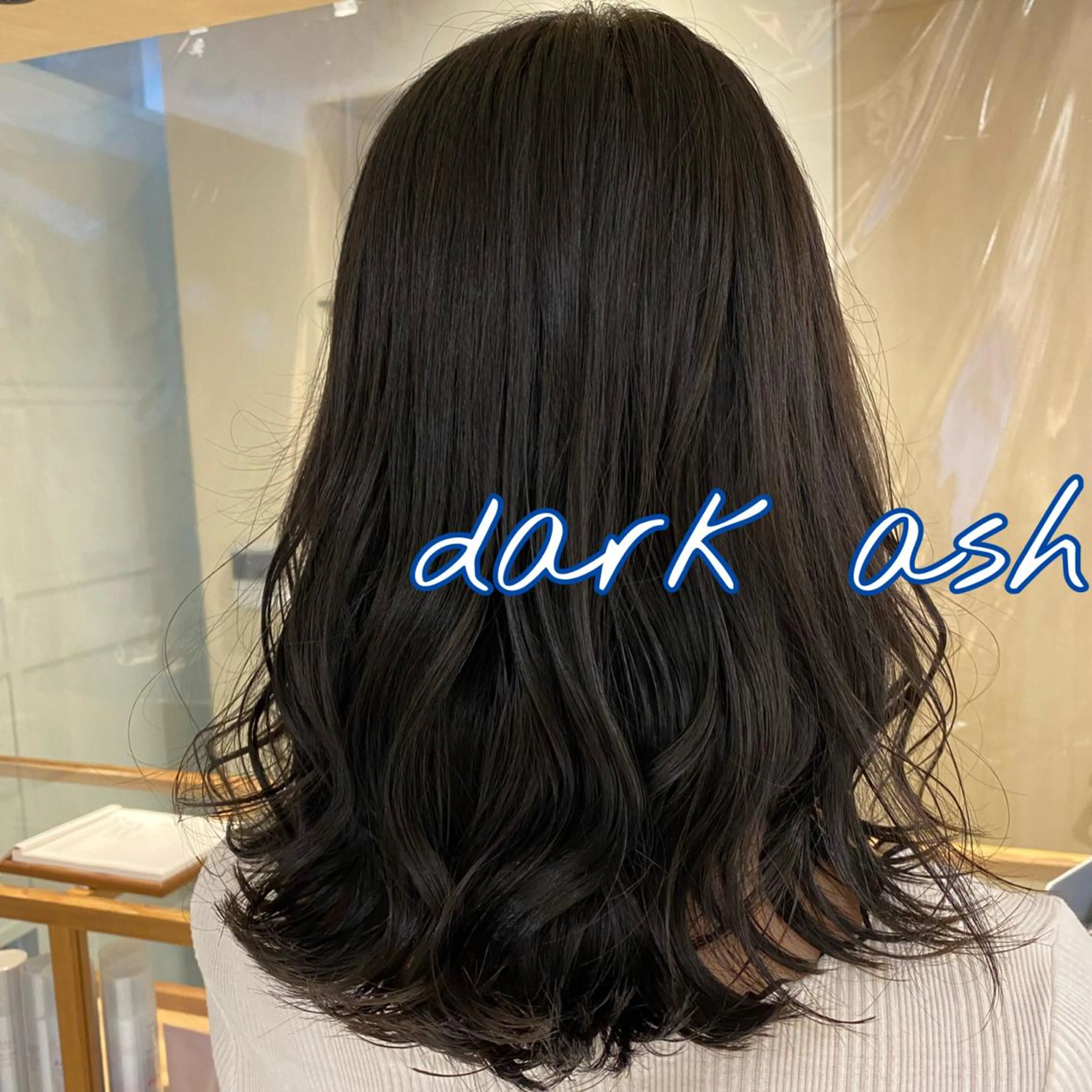 セミロング カラー 透明感カラー CYAN.栄店所属・パーマ/髪質改善 【榎本千夏】のヘアスタイル