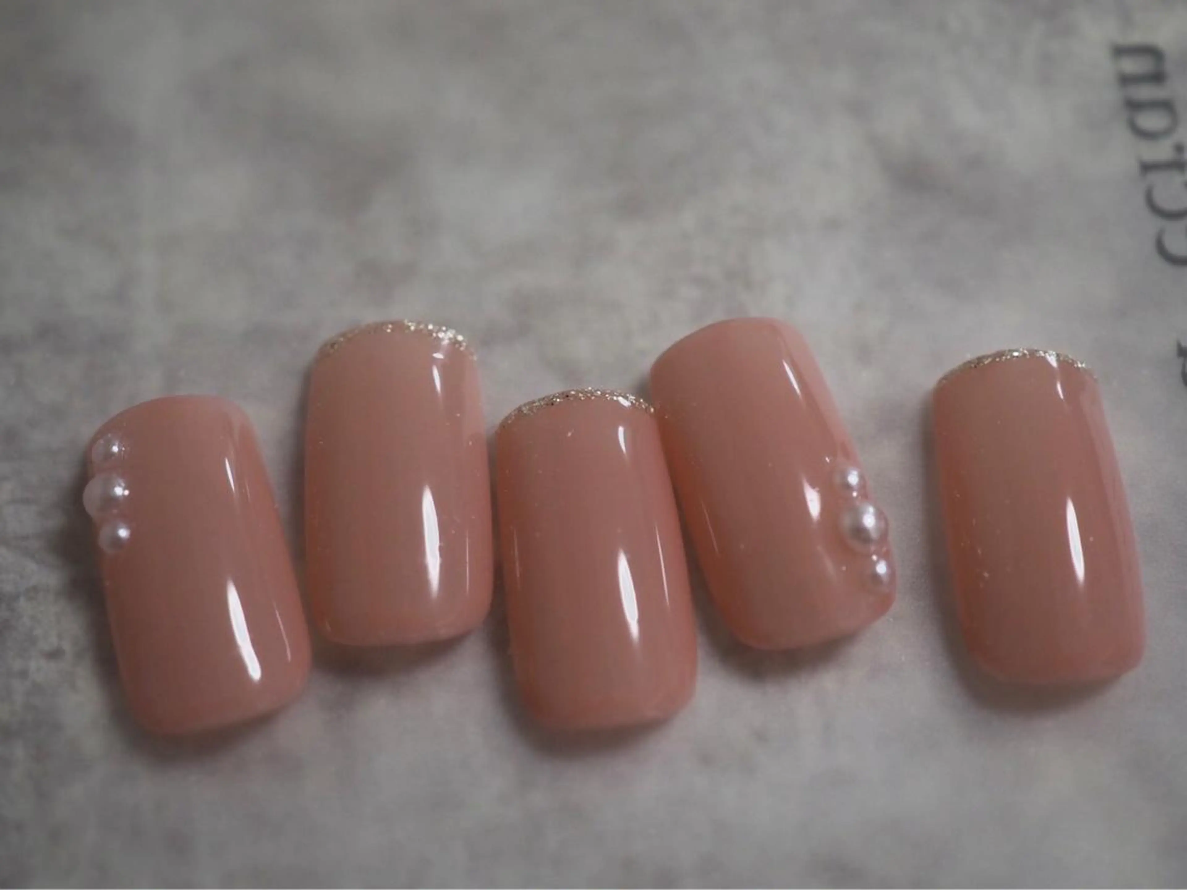 ネイル mogunail &blowのネイルデザイン