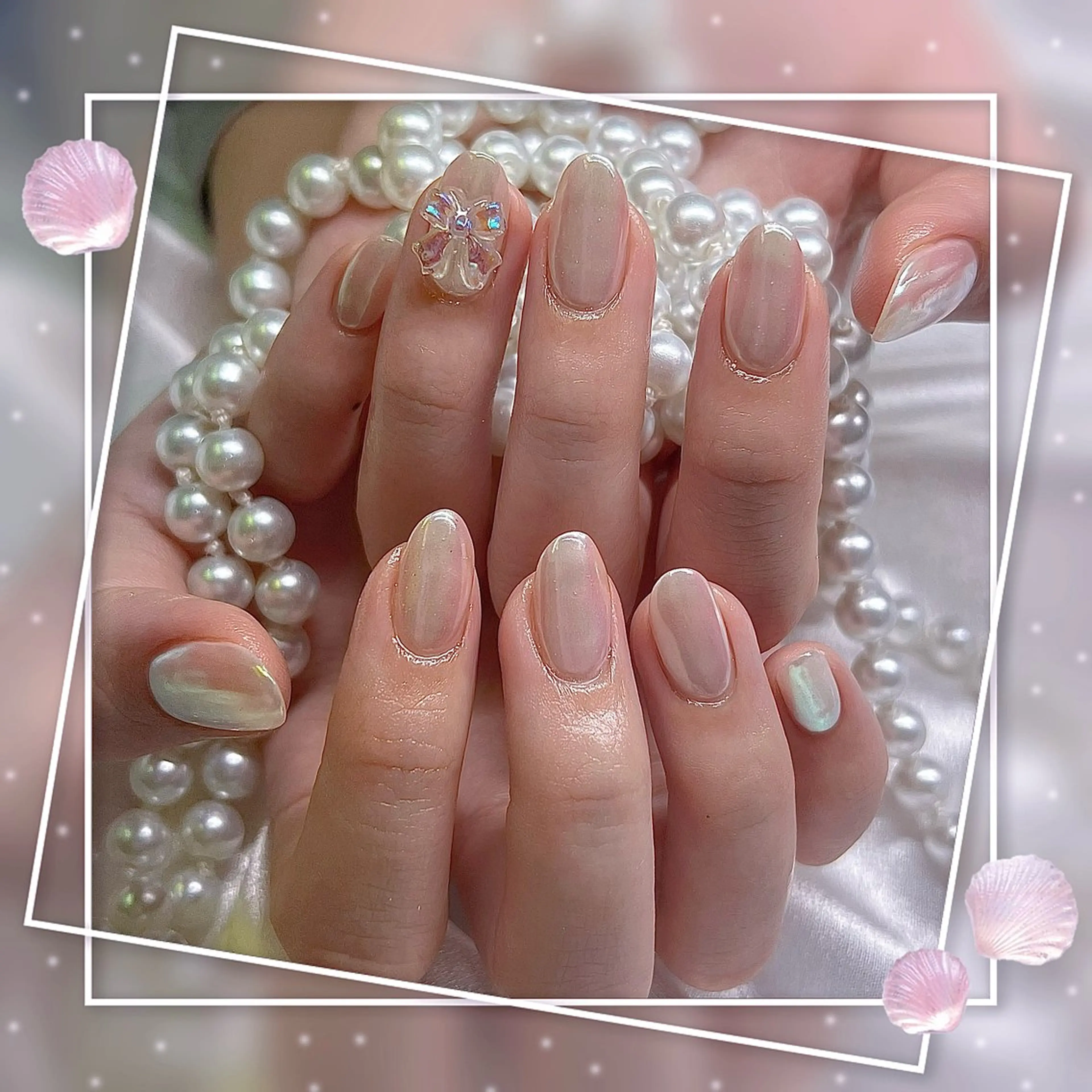 ネイル フレンチネイル グラデーション キラキラネイル 韓国ネイル マグネットネイル Chill Nailsalonのネイルデザイン