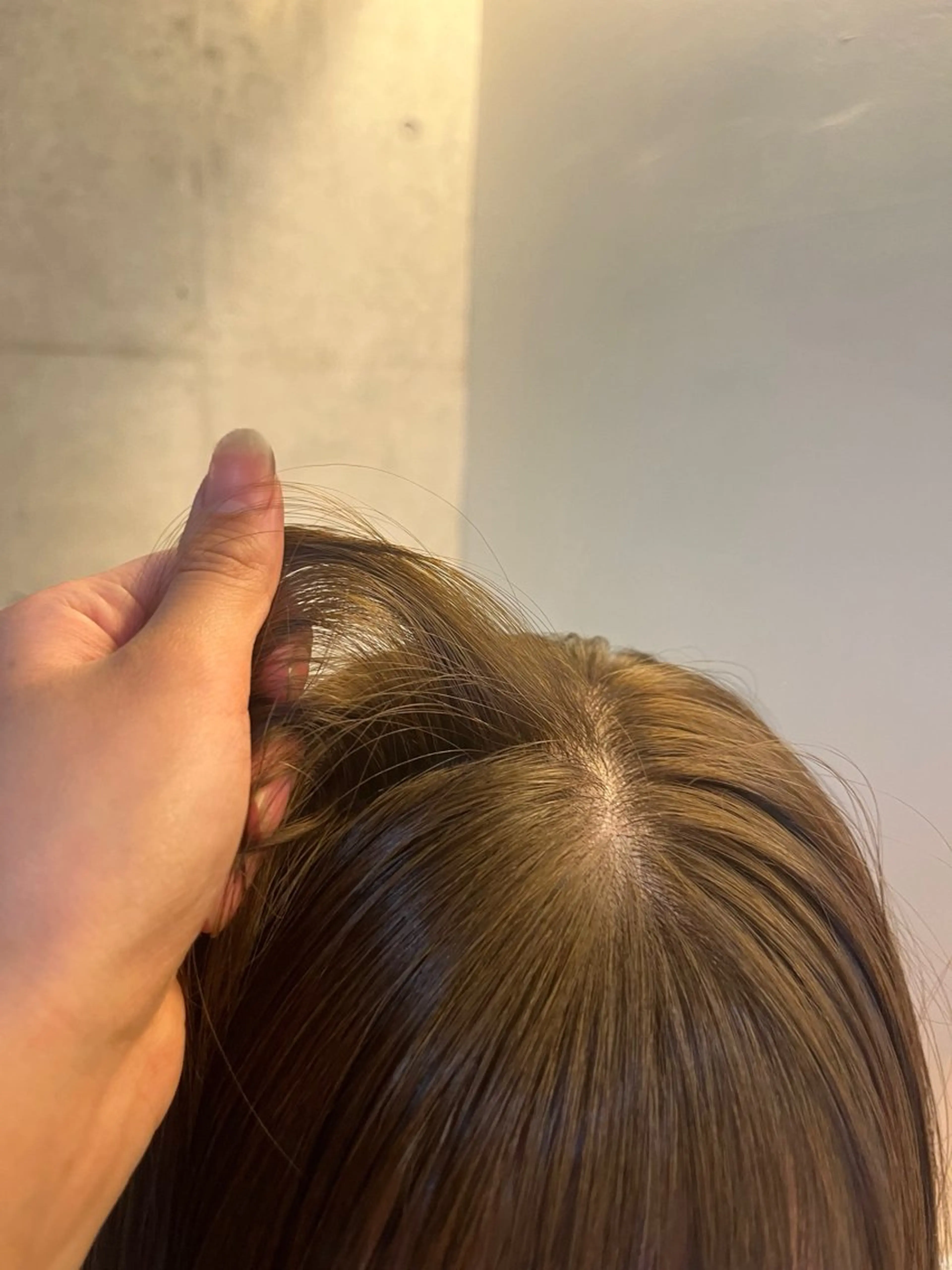 ミディアム アッシュ アッシュブラウン ボブ 顔まわりレイヤー ハッシュカット カット ヘアカラー レイヤーカット\ウル フ　chinatsuのヘアスタイル