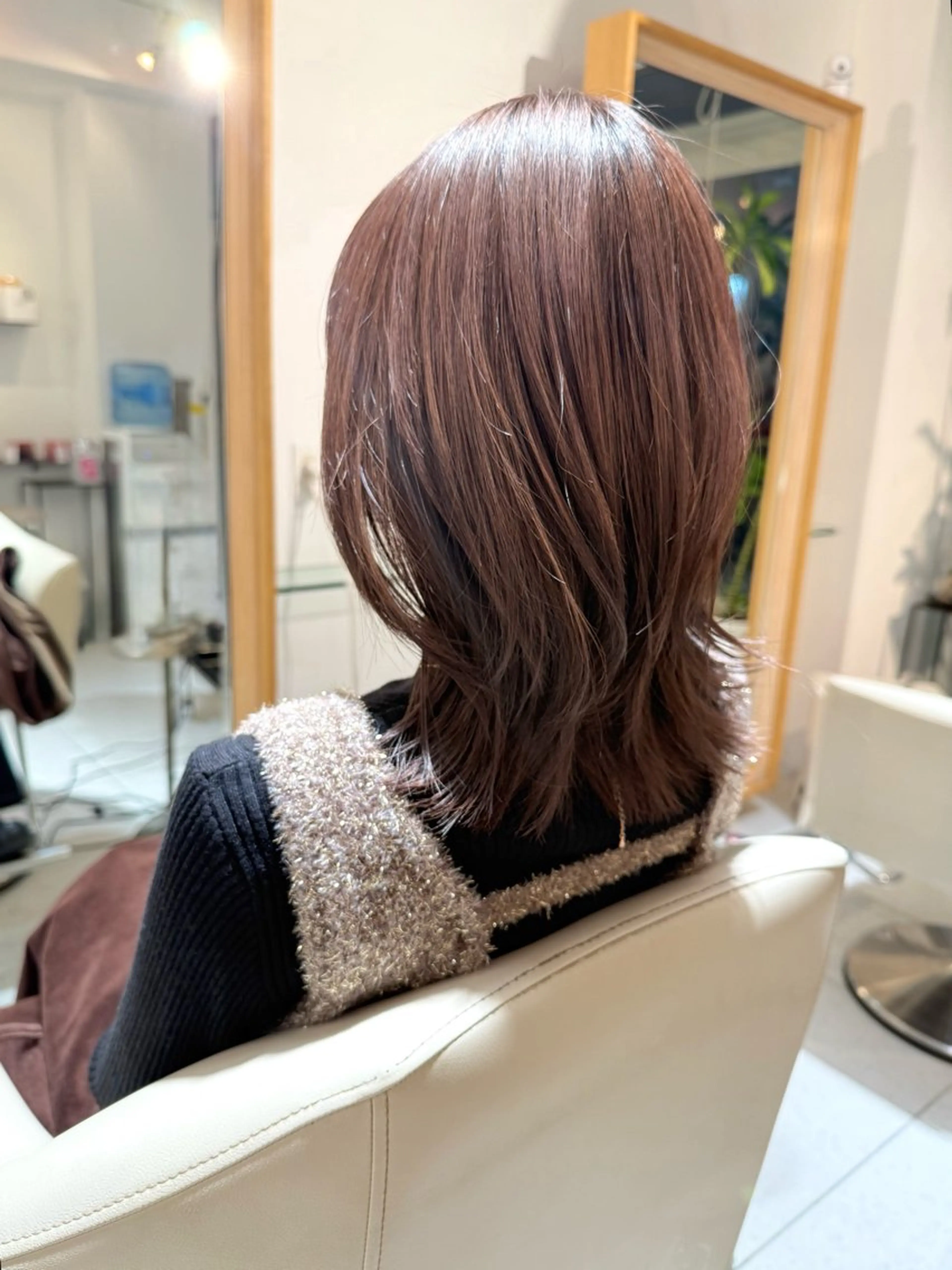 ミディアム カラー カット ヘアカラー トリートメント 安永 涼のヘアスタイル