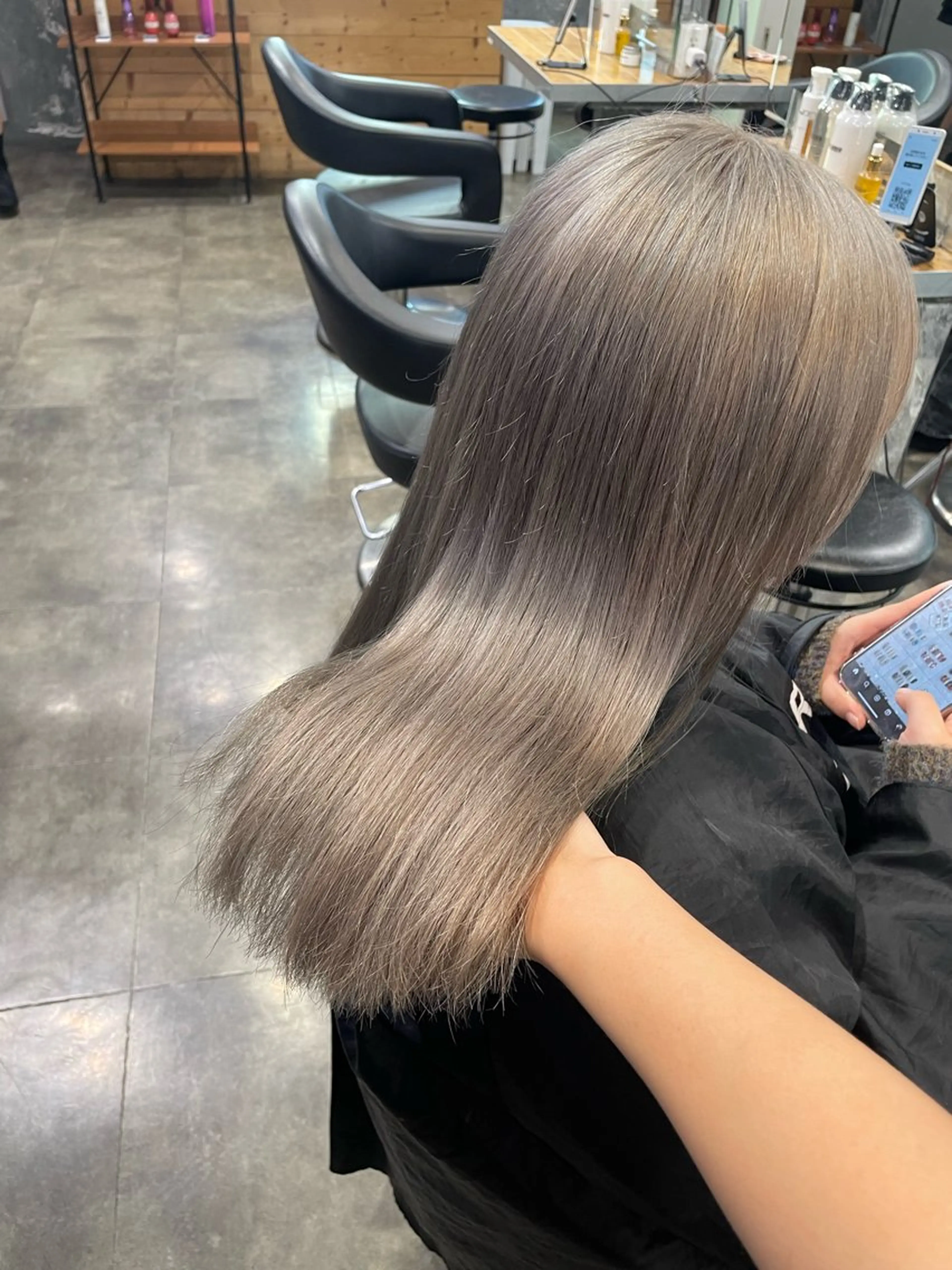 ミディアム カラー ヘアカラー ハイトーン 横浜💞ミオのヘアスタイル