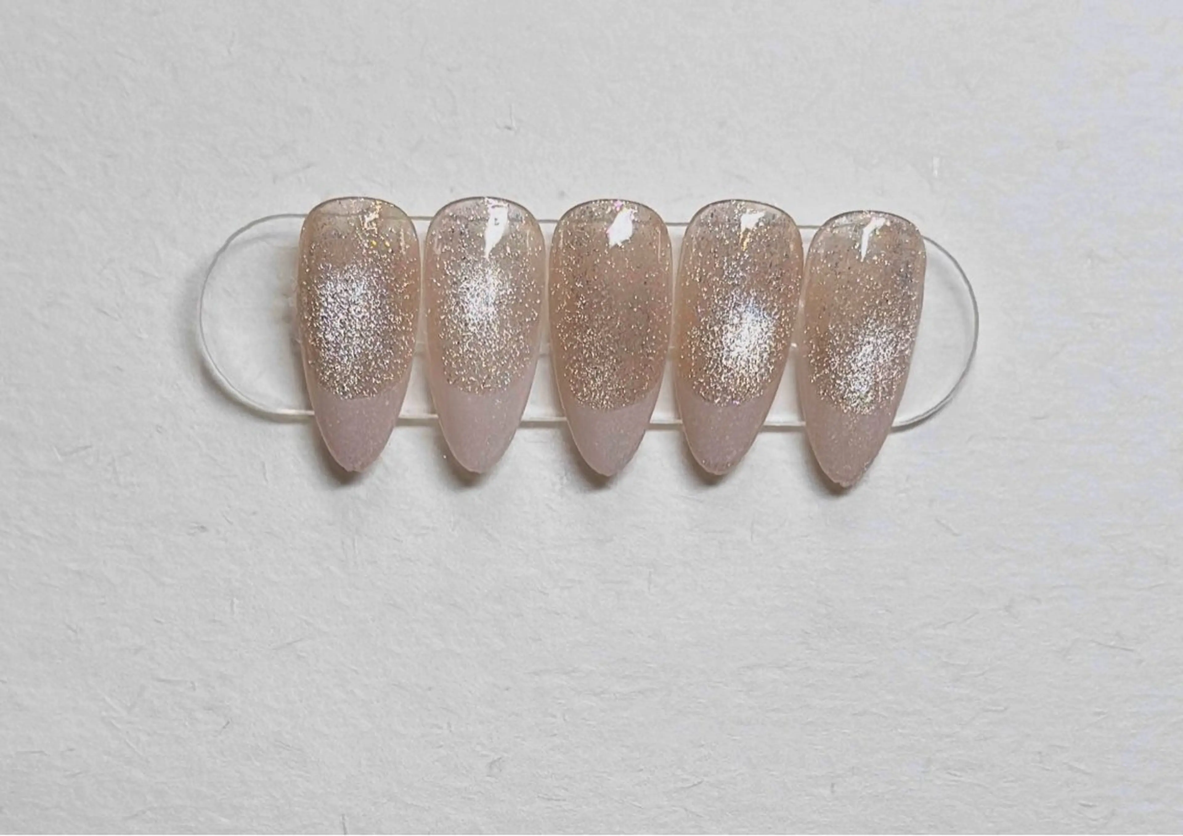 ネイル フレンチネイル マグネットネイル キャンアイドレッシー 新小岩店所属・キャンアイドレッシー 新小岩テイのネイルデザイン