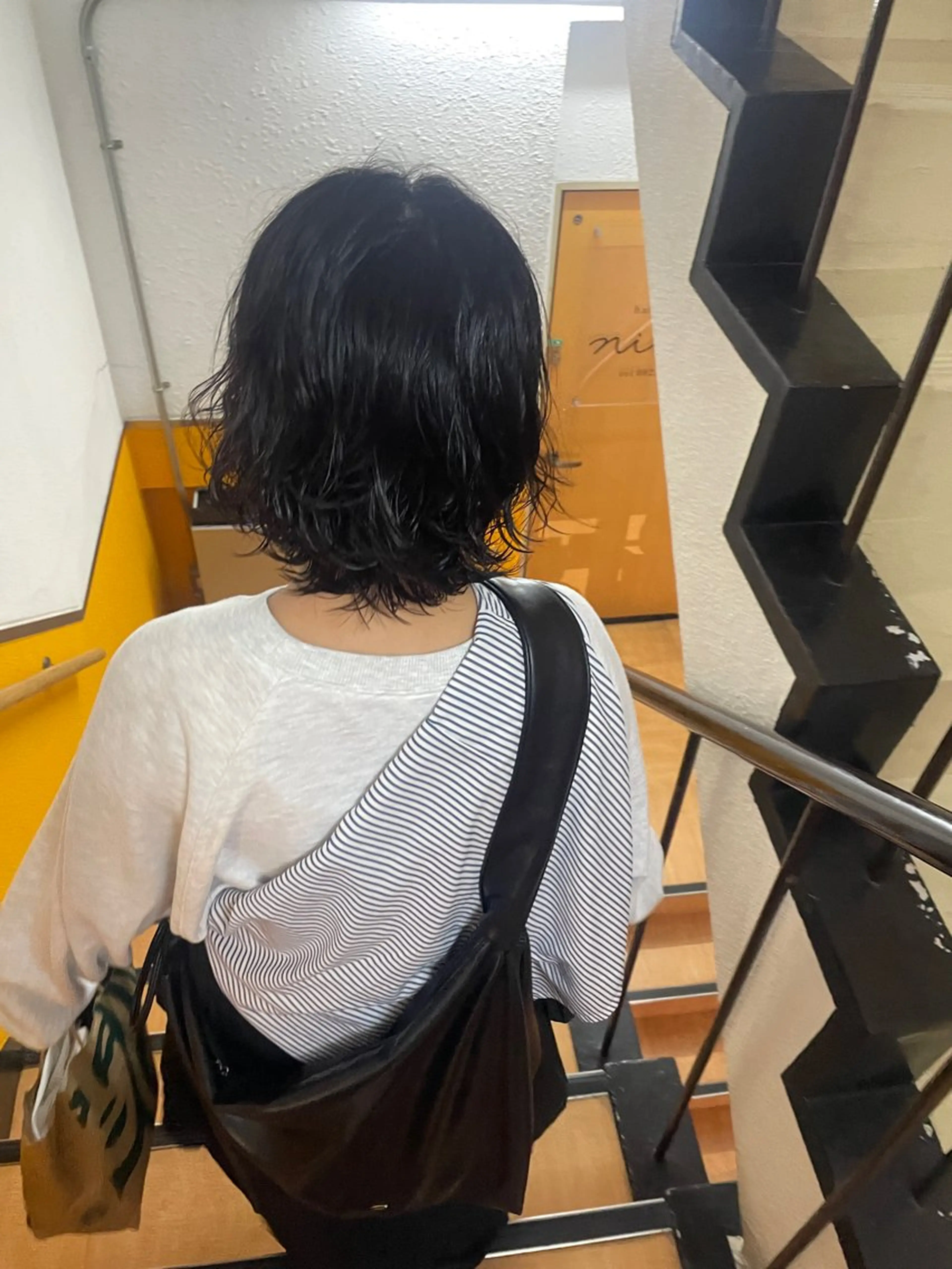 ミディアム ミディアムパーマ カット パーマ トリートメント さの あやねのヘアスタイル